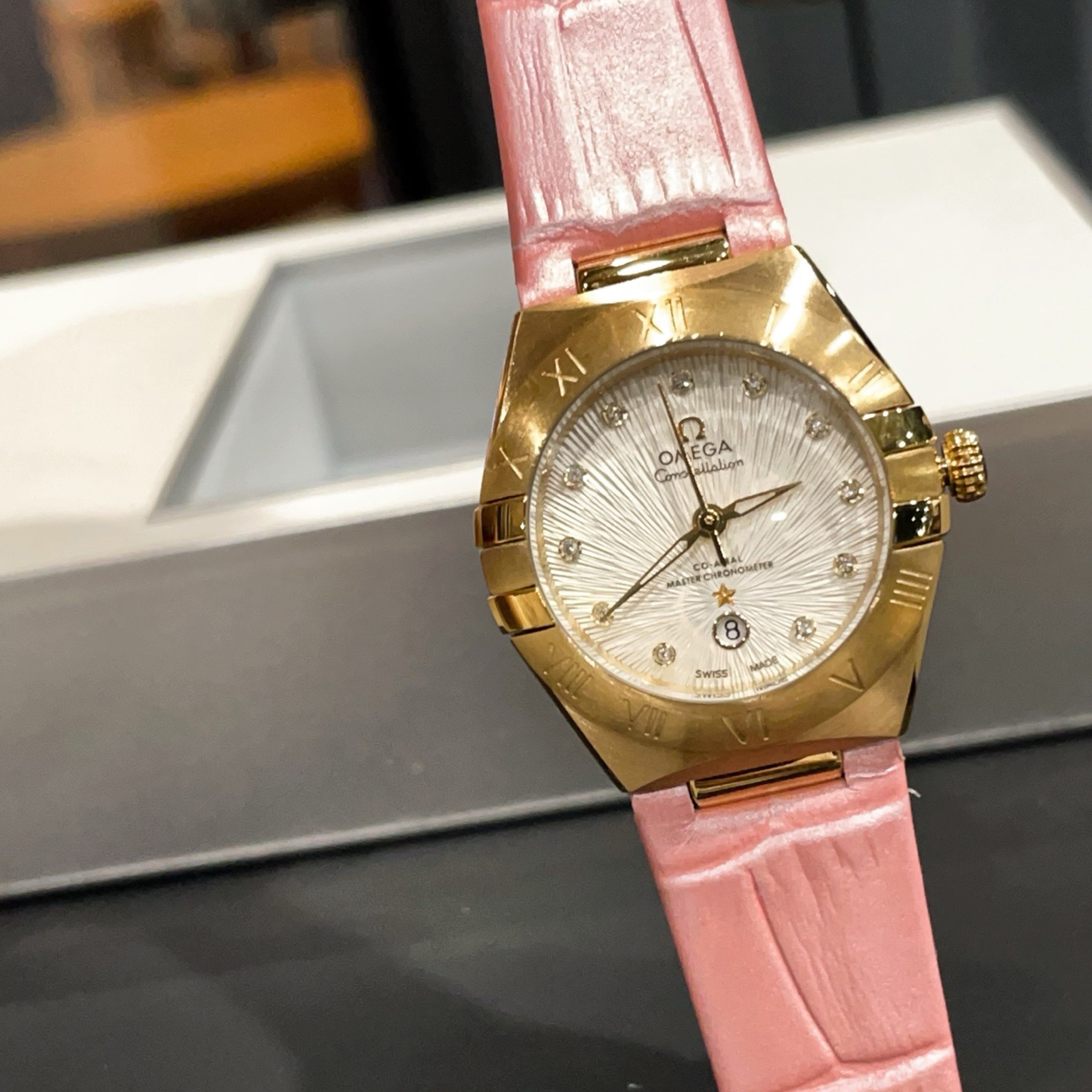 Omeg*- Fifth Generation Constellation Ladies' 29mm