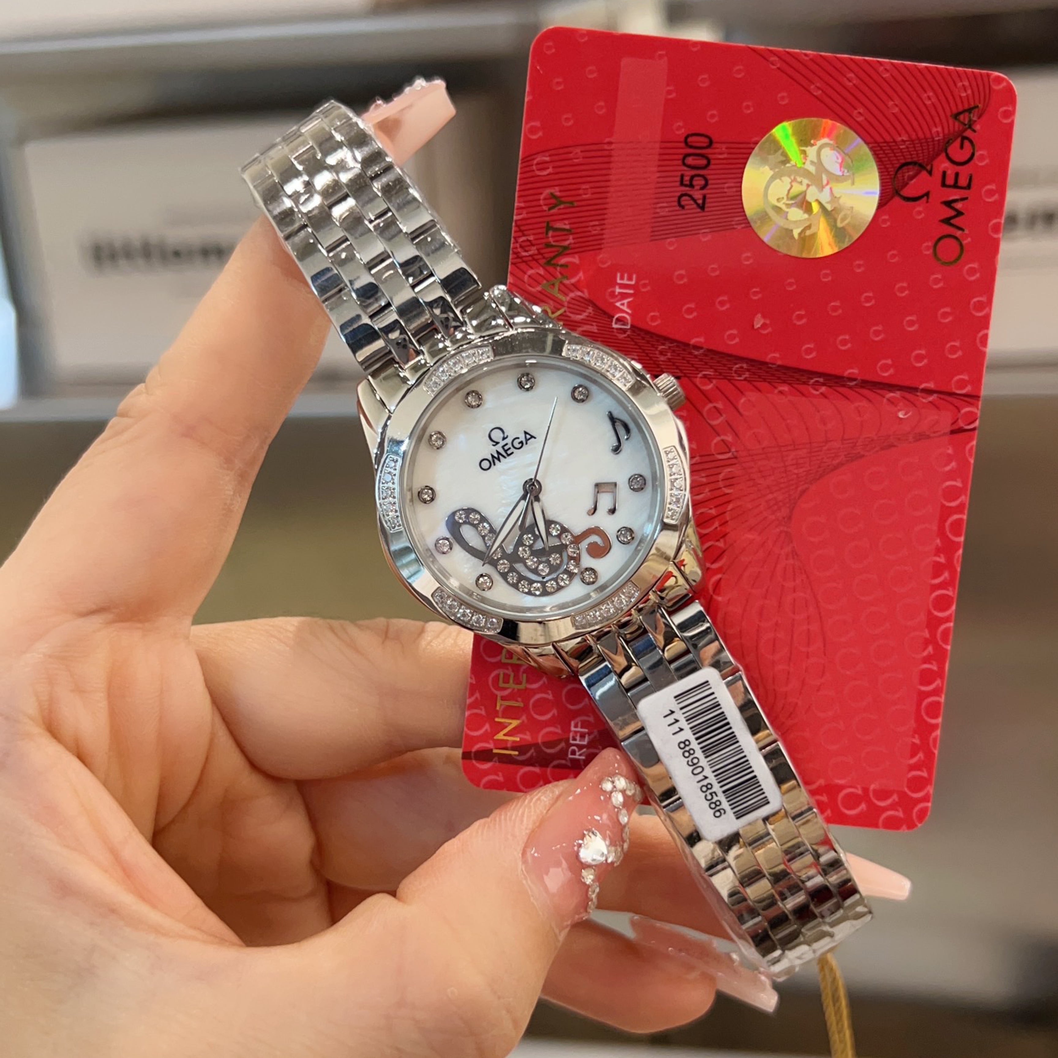 Omeg* - Women's Quartz Watch 36MM