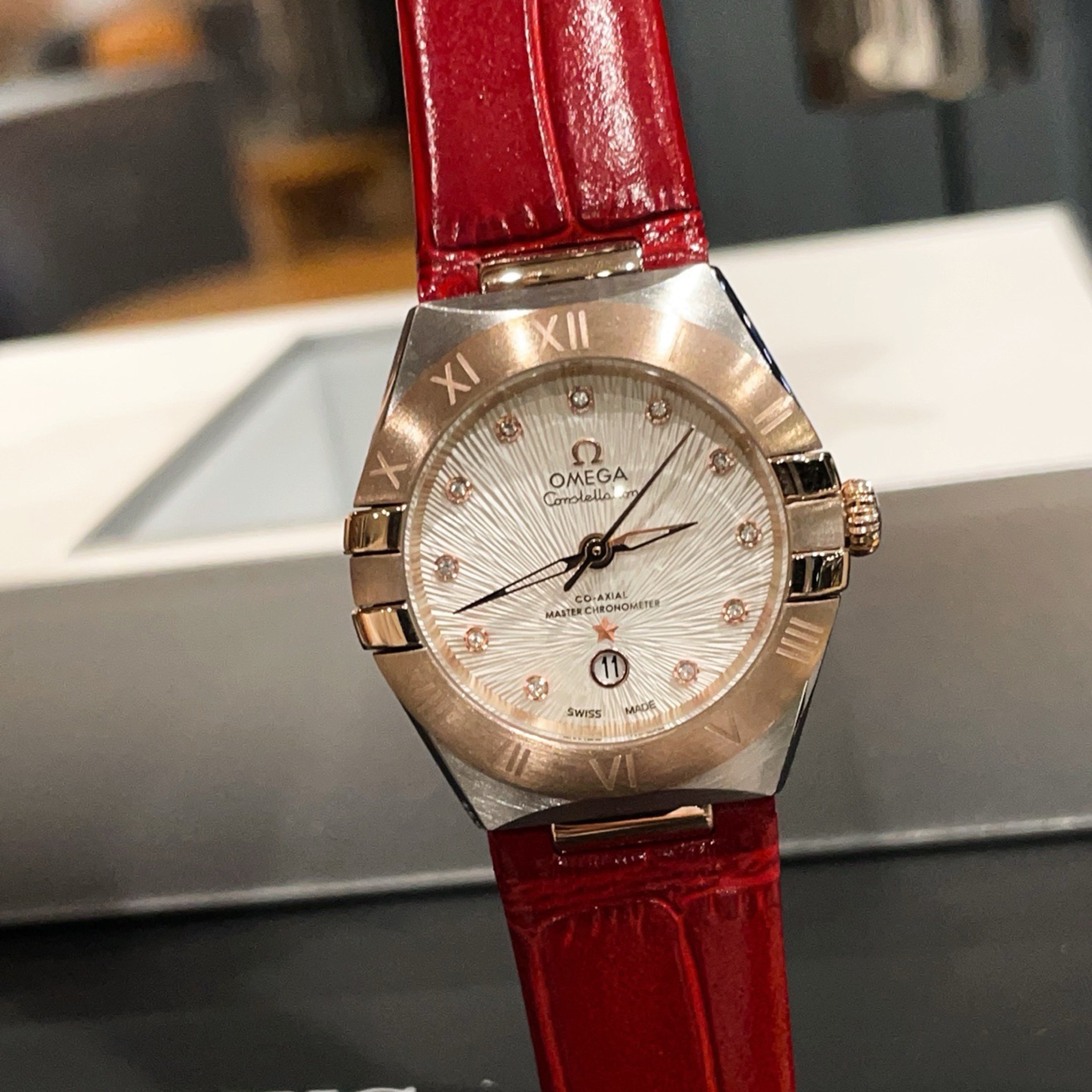 Omeg*- Fifth Generation Constellation Ladies' 29mm