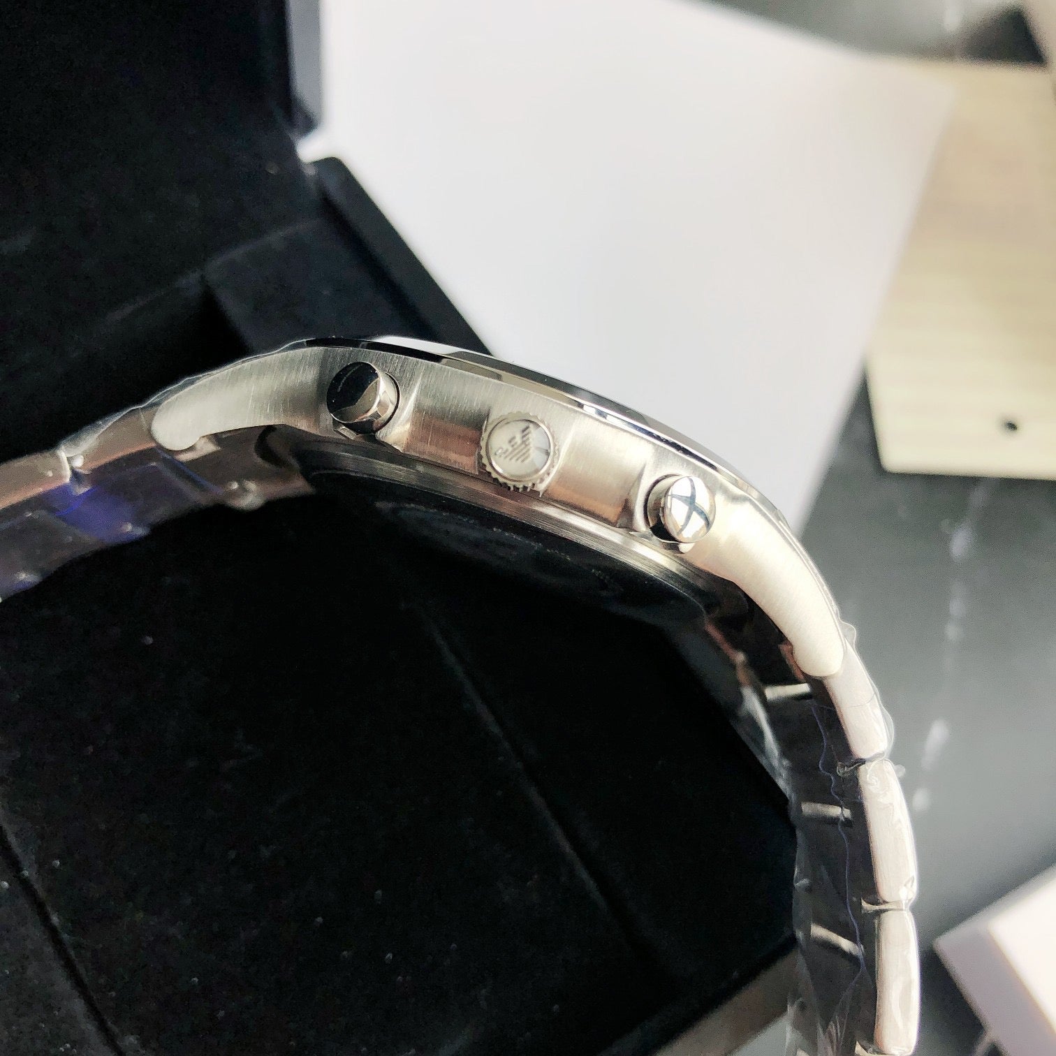 Arma*i - RENATO Collection - AR2434