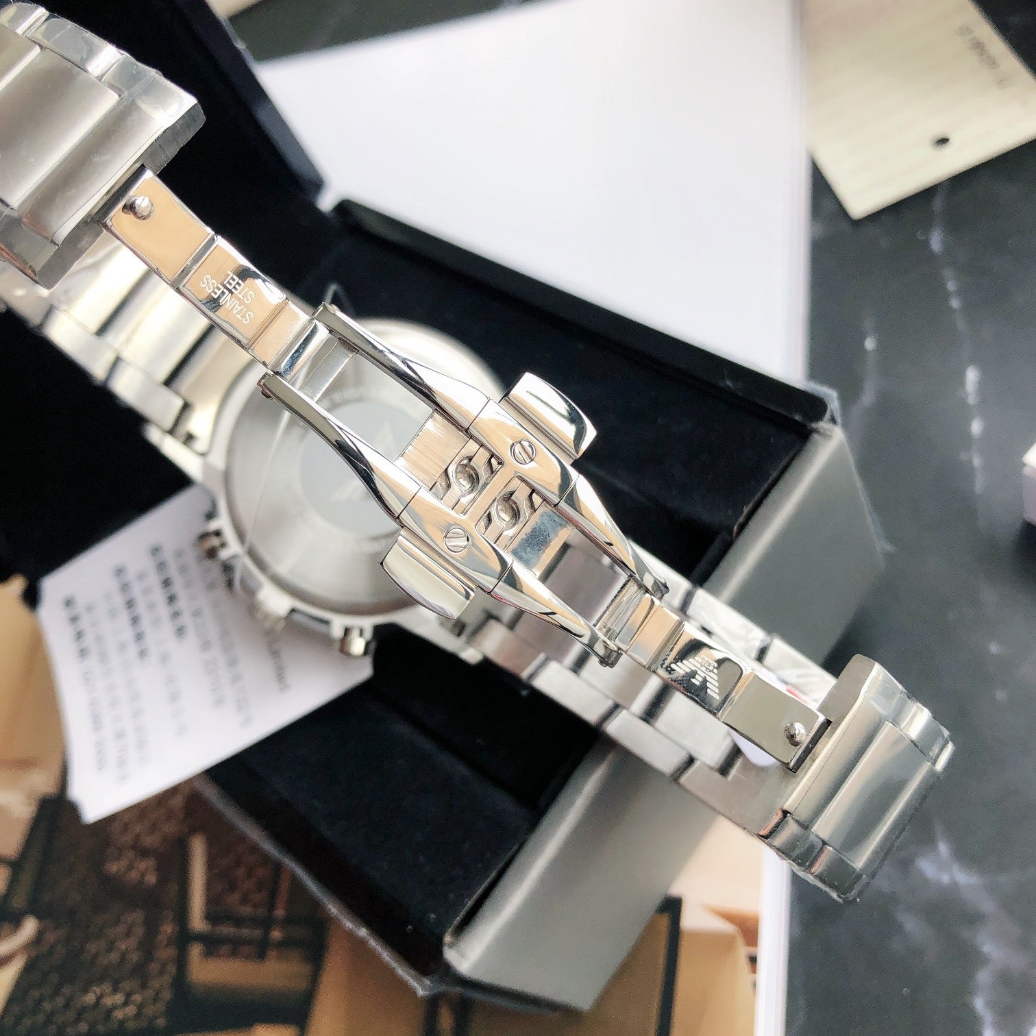 Arma*i - RENATO Collection - AR2434