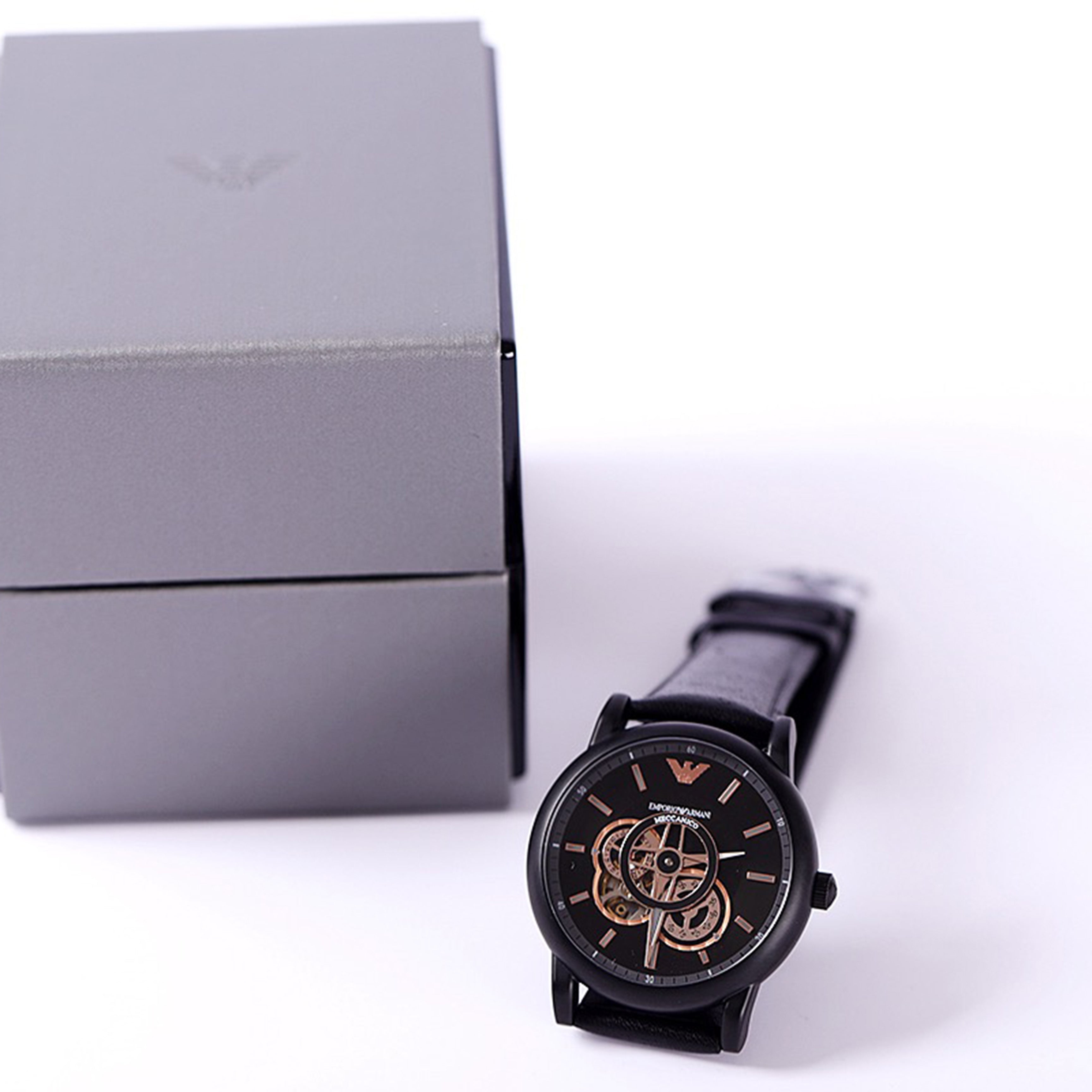 Arma*i Men's Watch