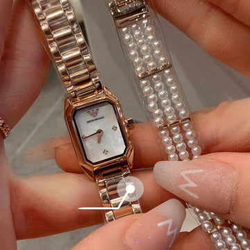 Arma*i Women's Set AR11323