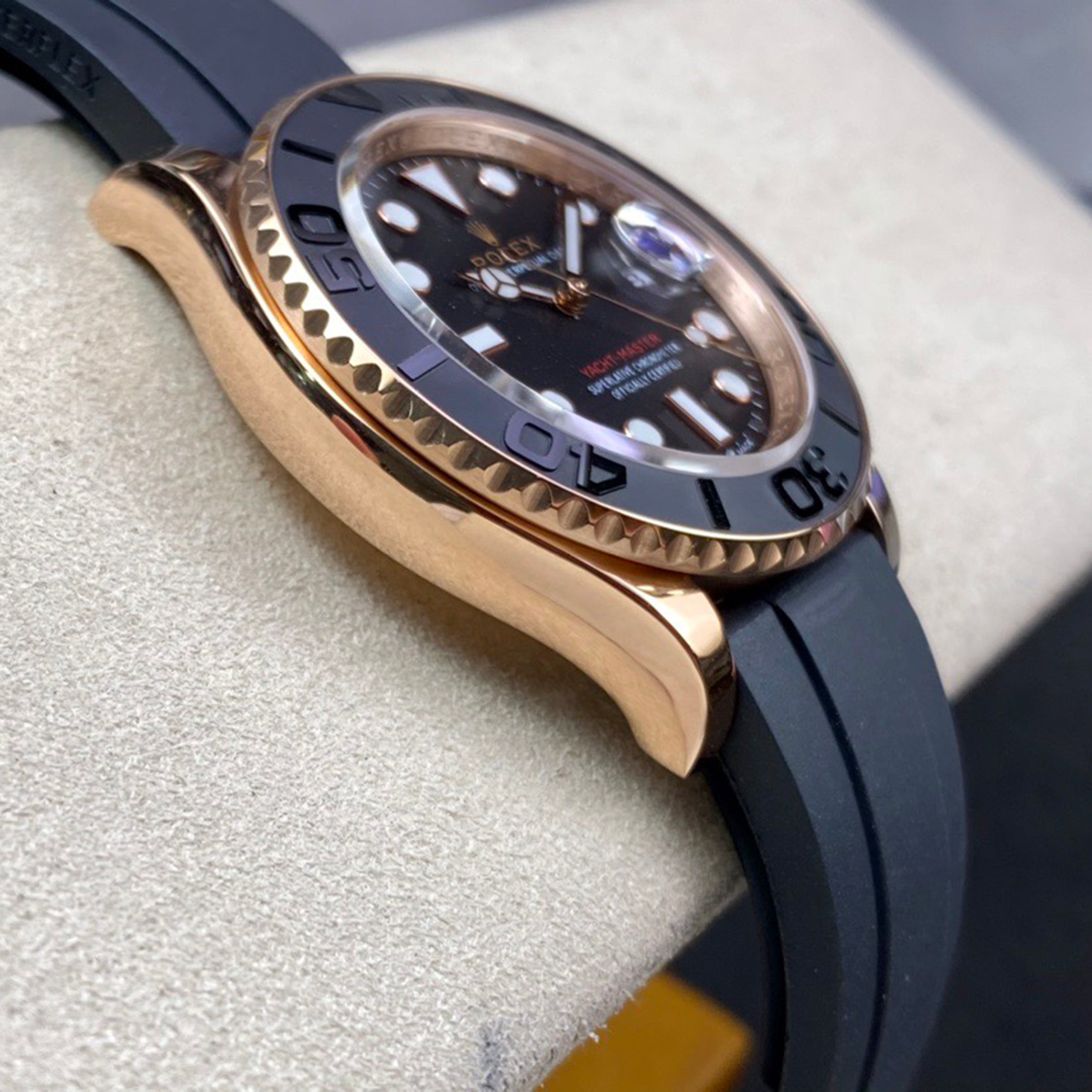 Rol*x Yacht-Master Series with Ultra-Bright Ice-Blue Luminescence!