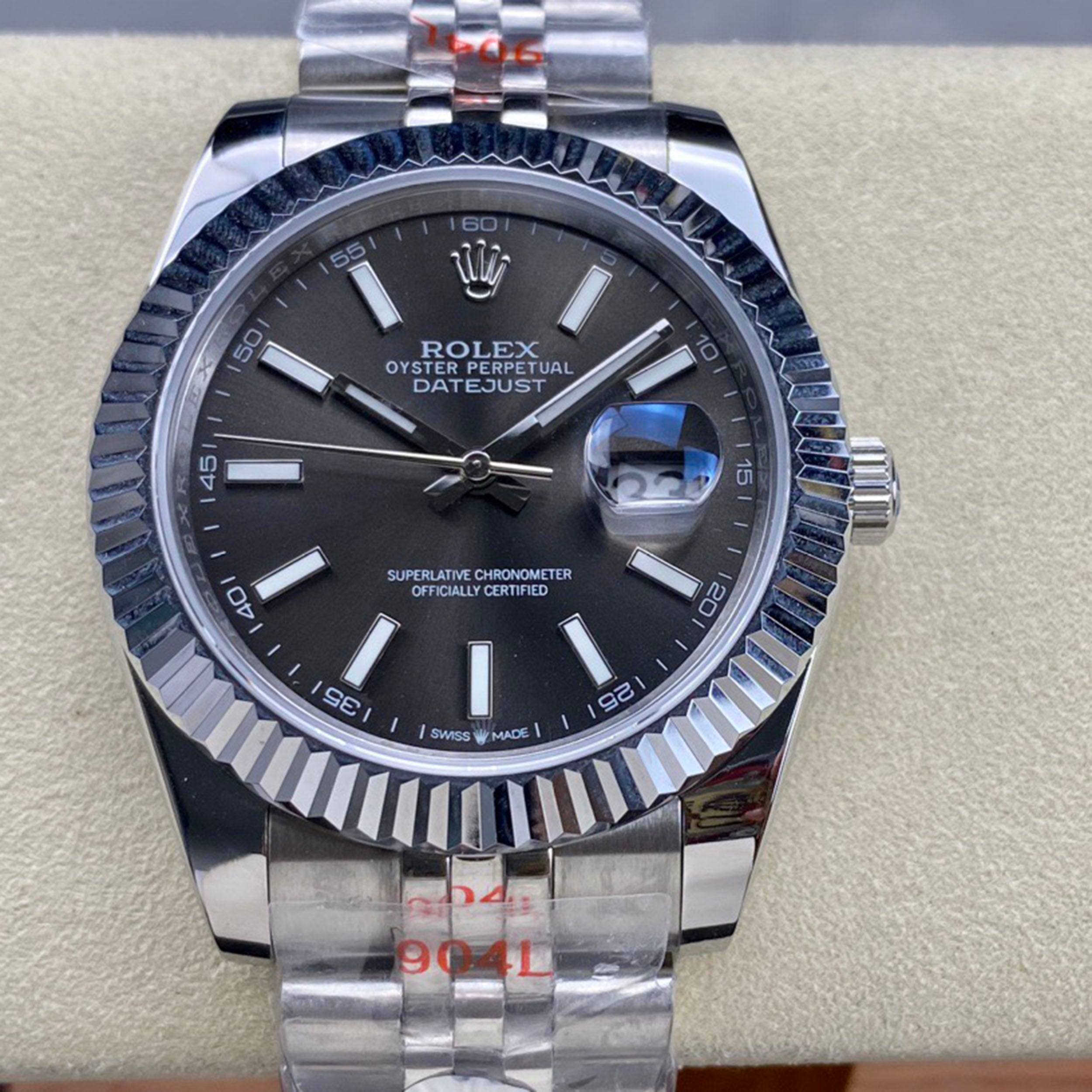 Rol*x - Datejust Series 41mm