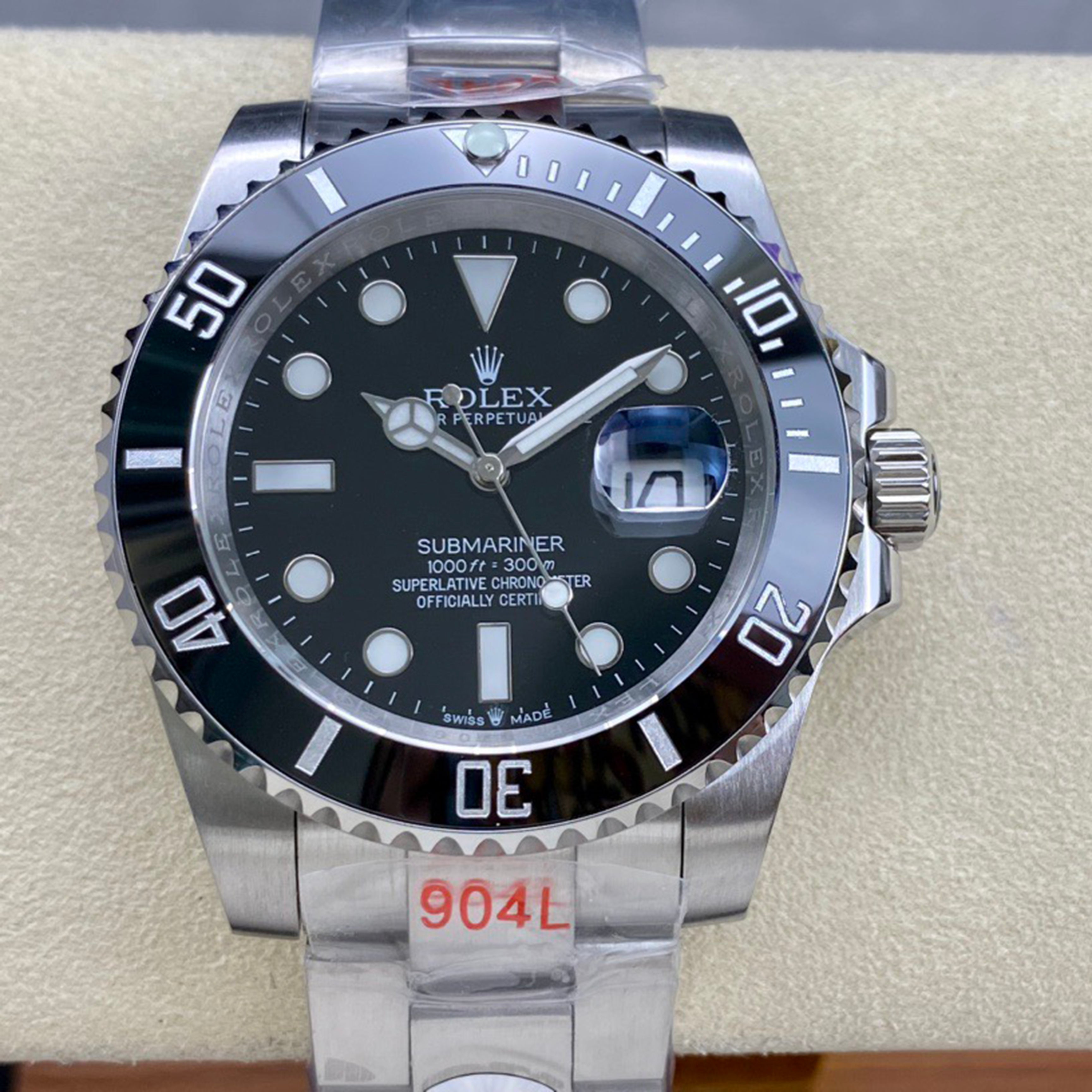 Rol*x - New Green Submariner