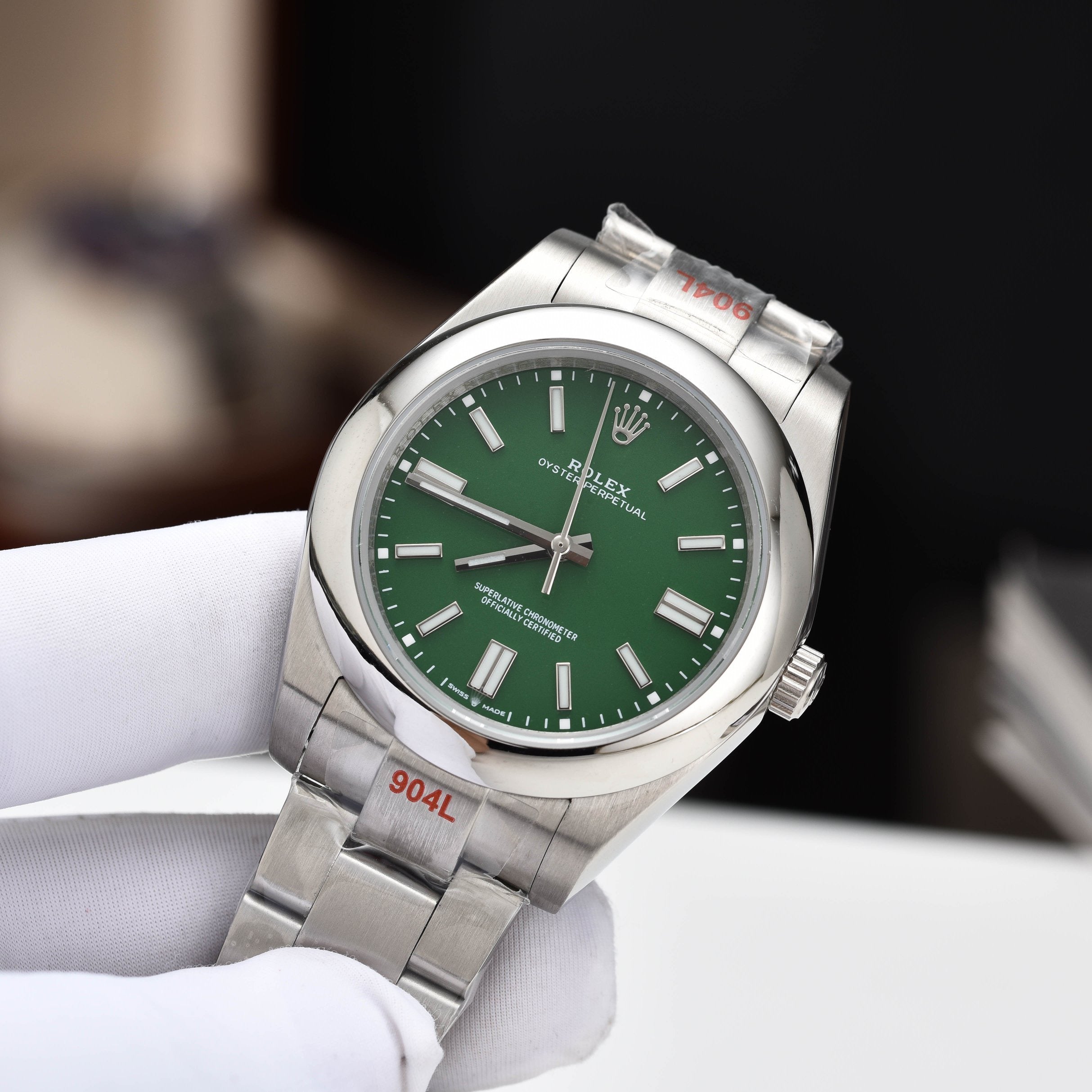 Rol*x Oyster Perpetual 41, 31mm Exclusive Offer