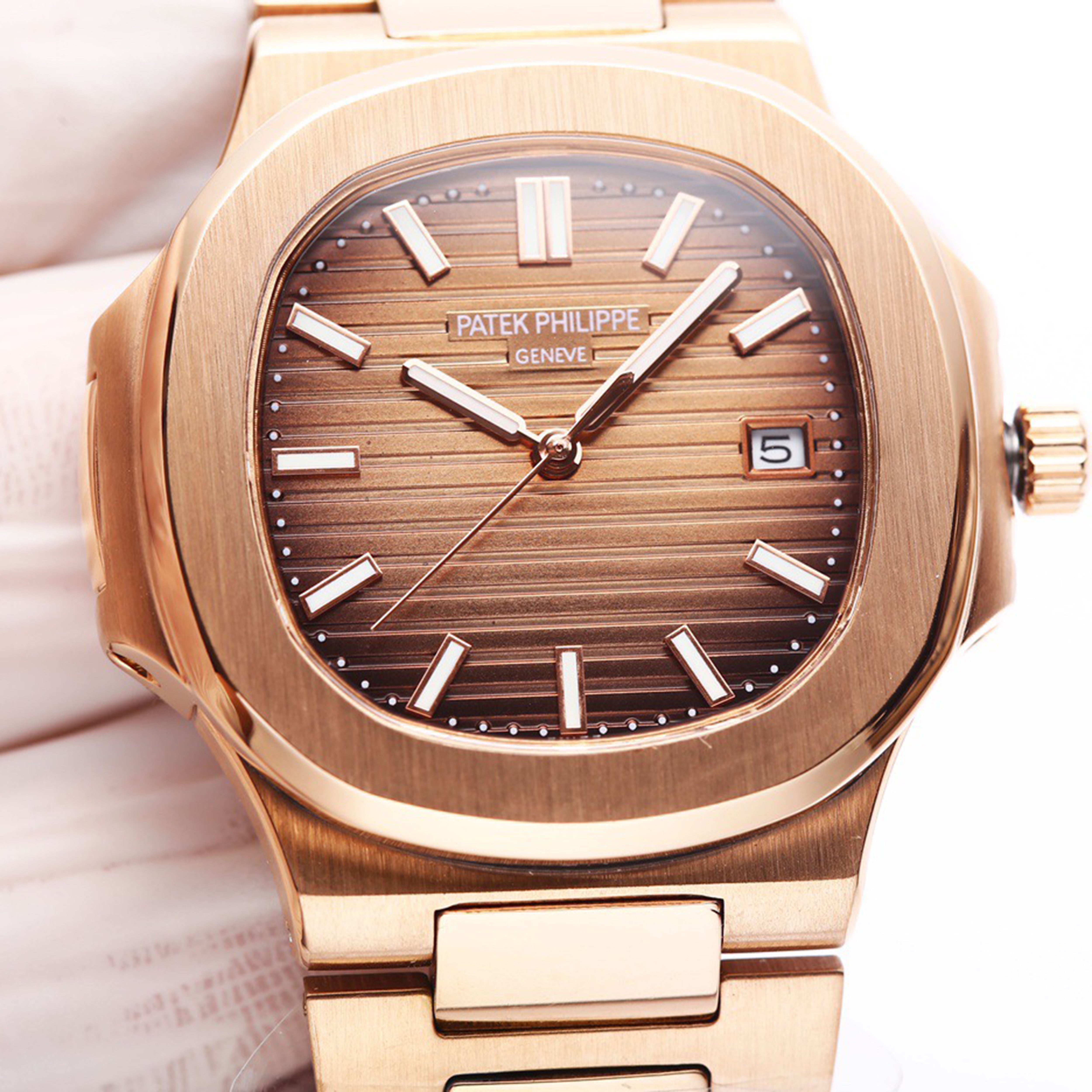 Pat*k Philippe - Popular Parrot Series Men's Watch