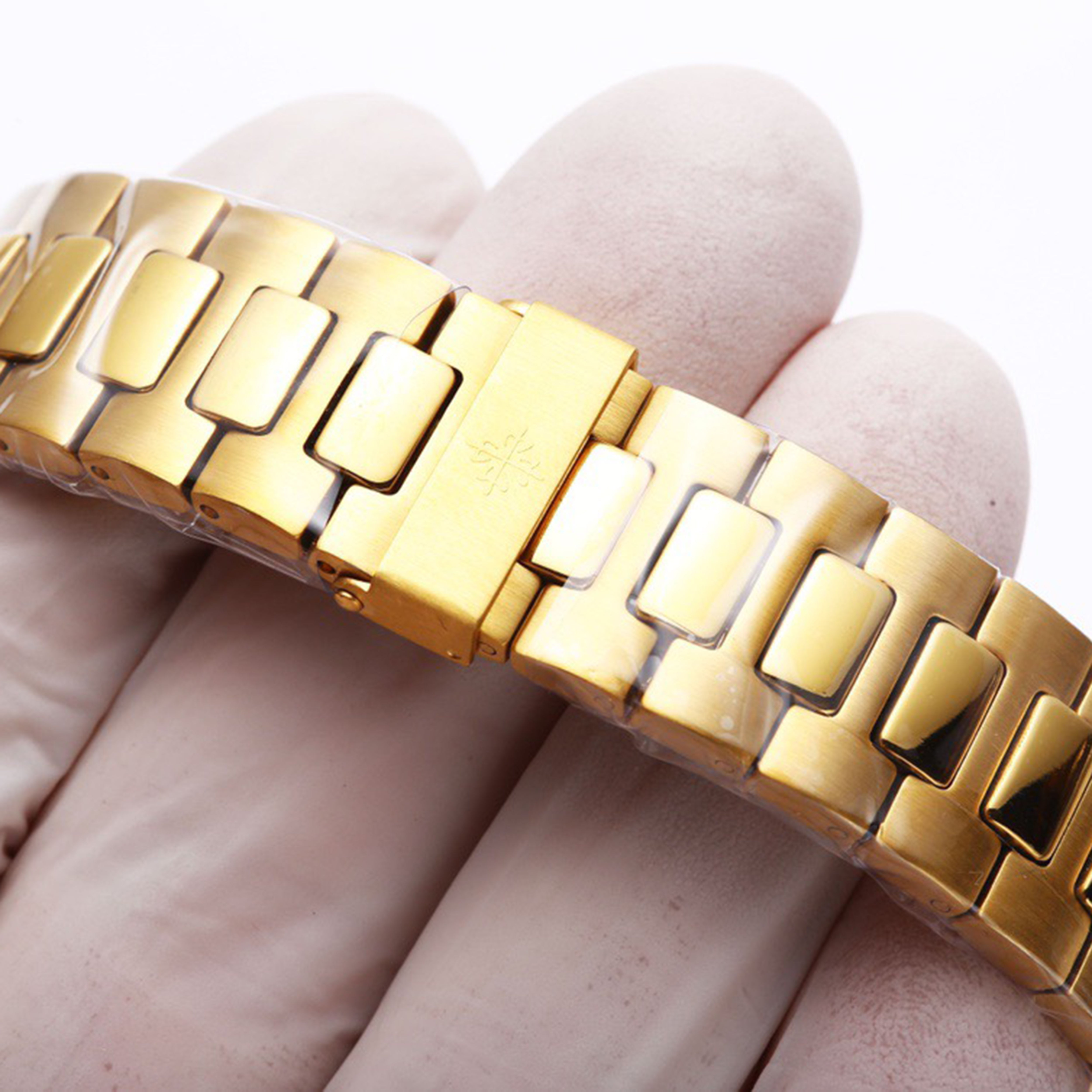 Pat*k Philippe - Popular Parrot Series Men's Watch