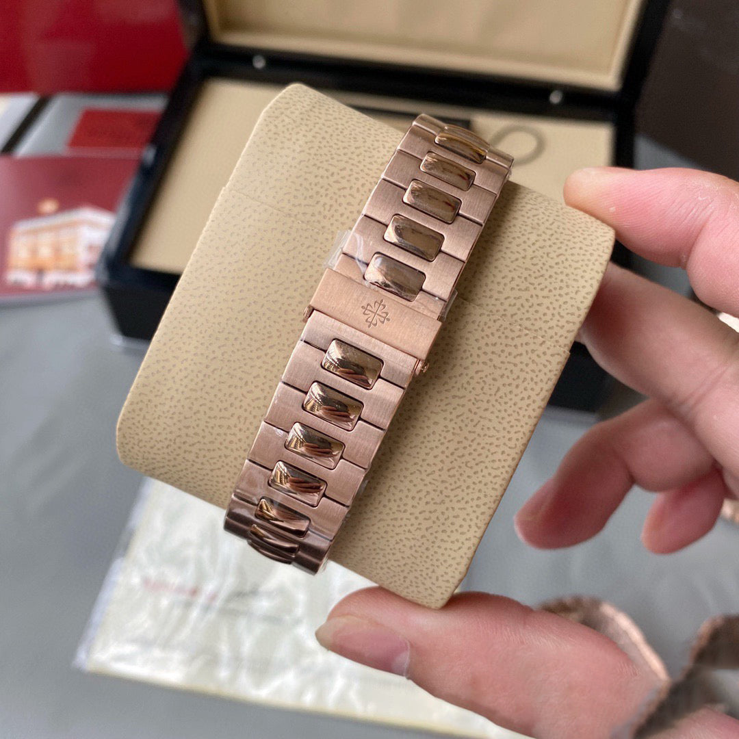 Pat*k Philippe Nautilus Ref. 5711