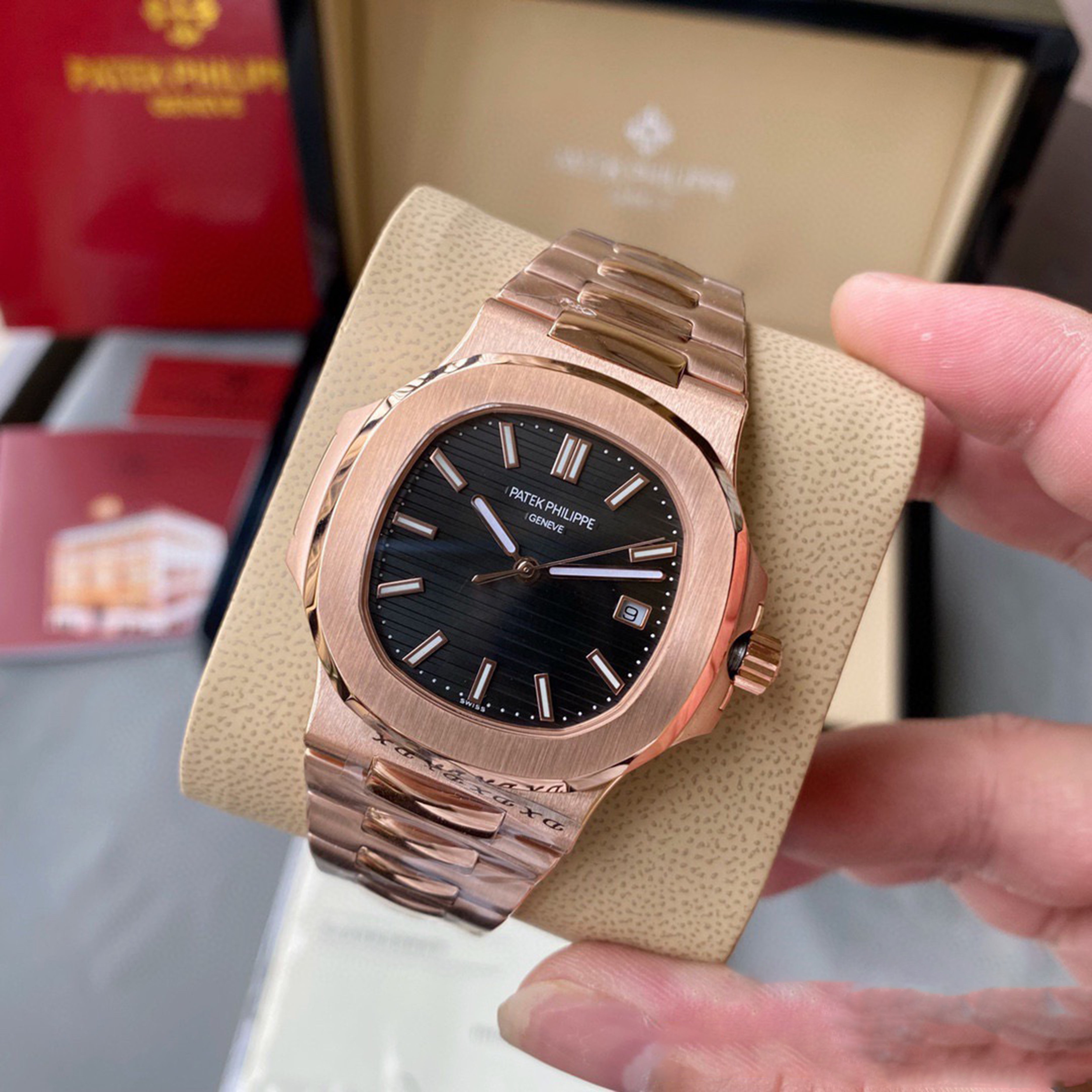 Pat*k Philippe Nautilus Ref. 5711