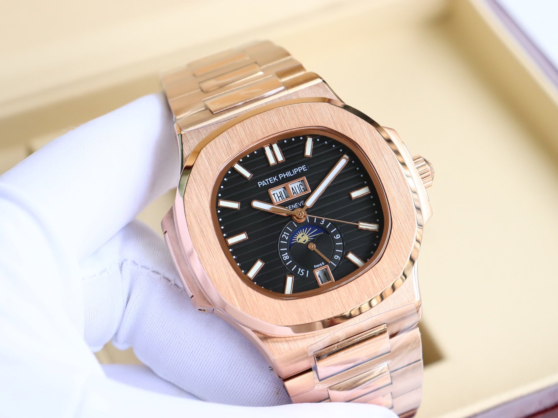 Pat*k Philippe Nautilus Multifunction Watch