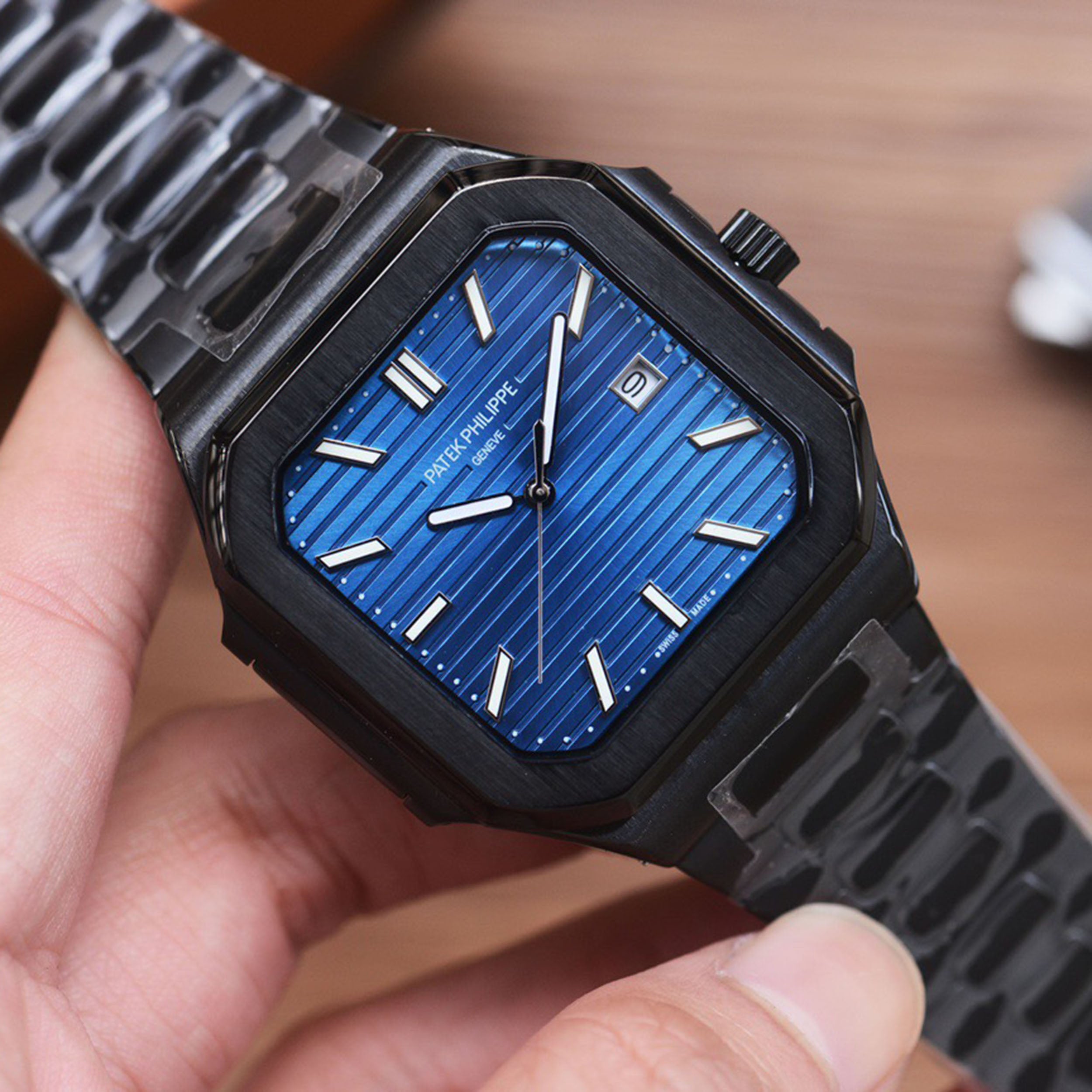 Pat*k Philippe - New Series CUBITUS 5821 Watch