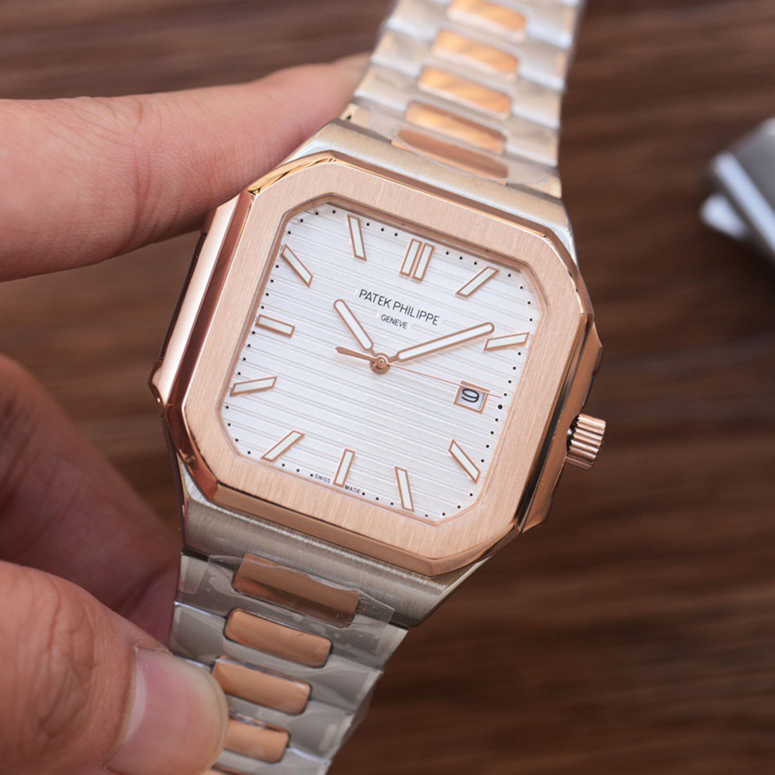 Pat*k Philippe - New Series CUBITUS 5821 Watch