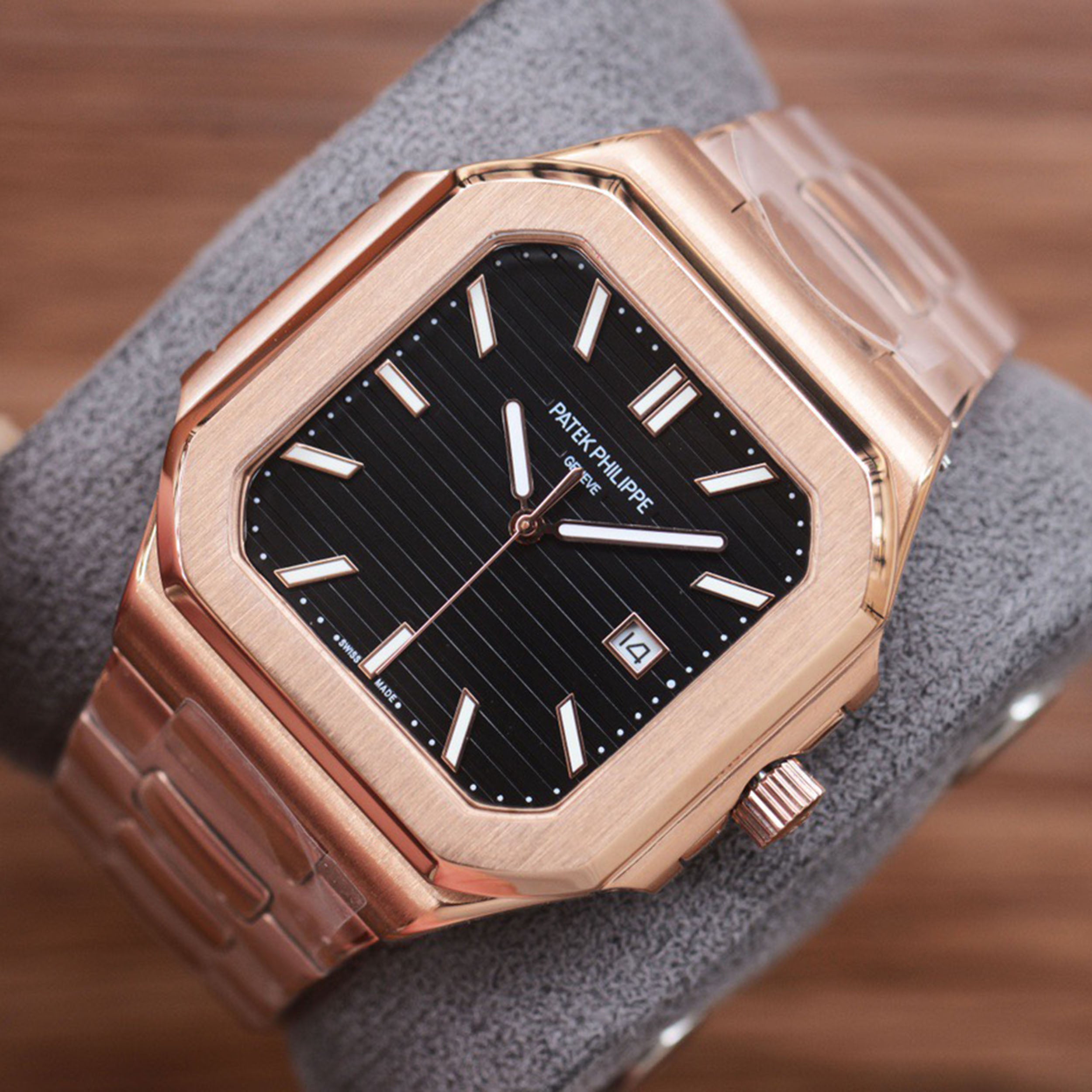 Pat*k Philippe - New Series CUBITUS 5821 Watch