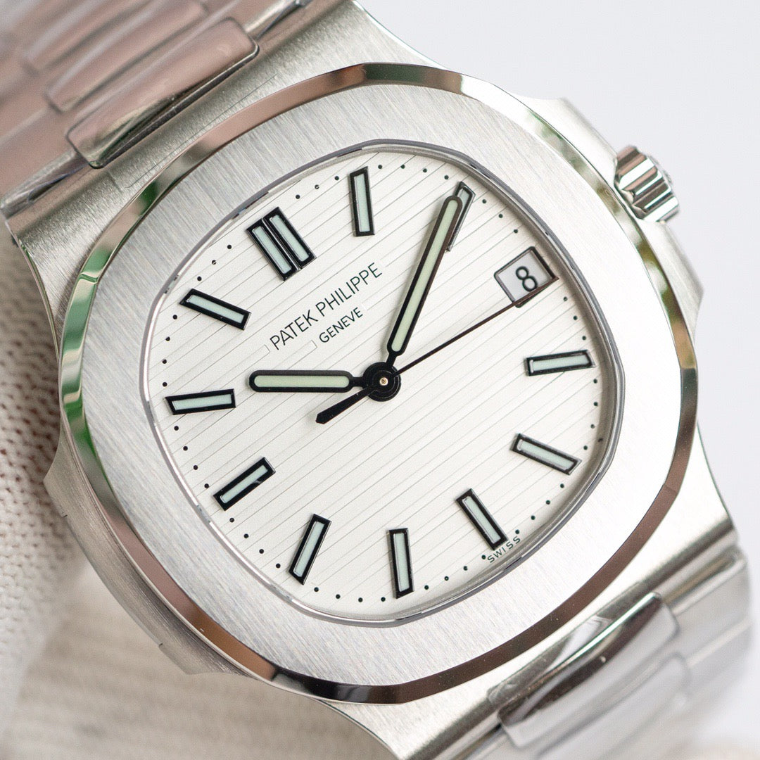 Pat*k Philippe - Upgraded V5 Nautilus Watch