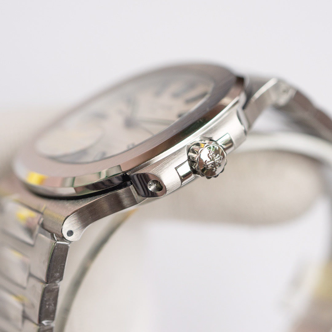 Pat*k Philippe - Upgraded V5 Nautilus Watch