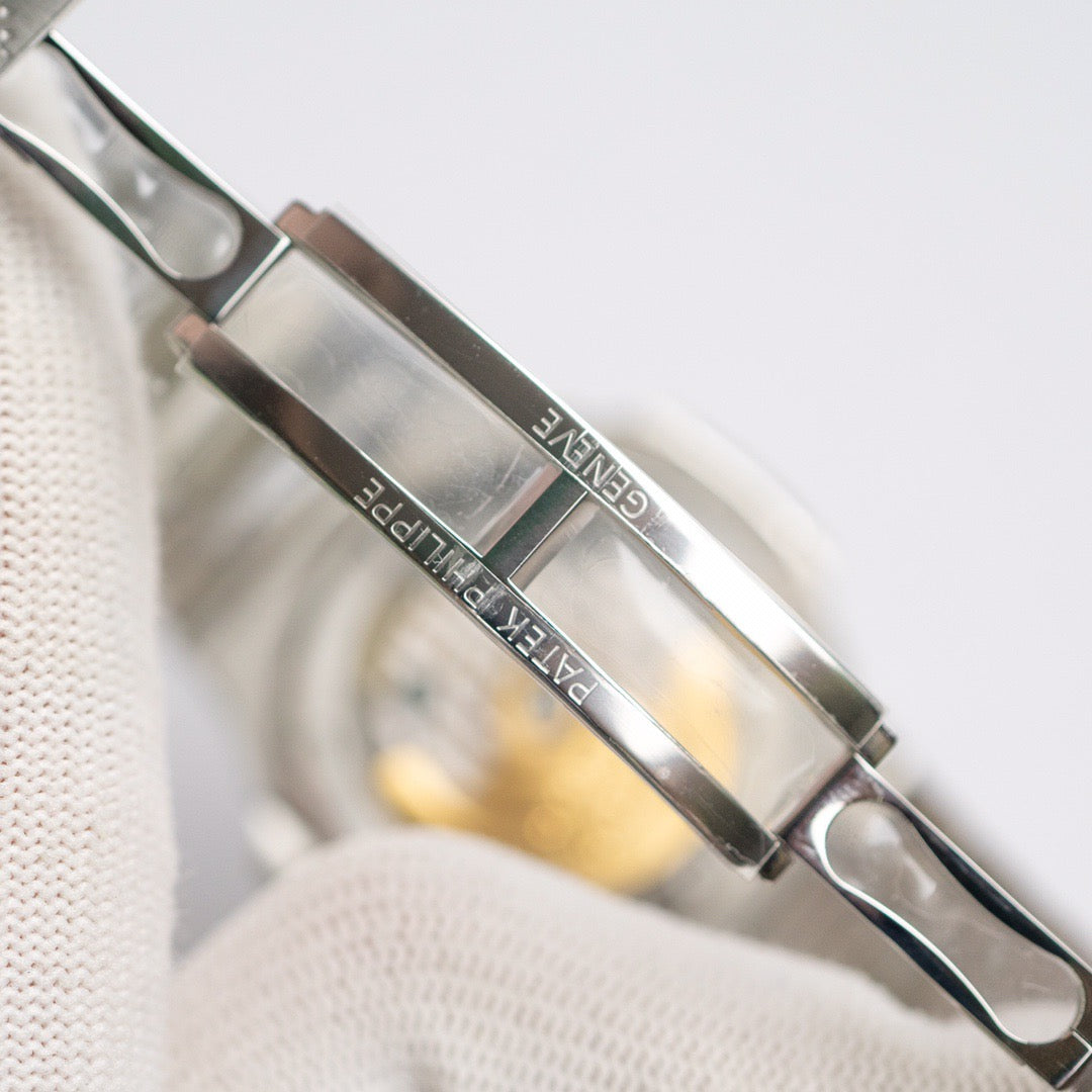 Pat*k Philippe - Upgraded V5 Nautilus Watch