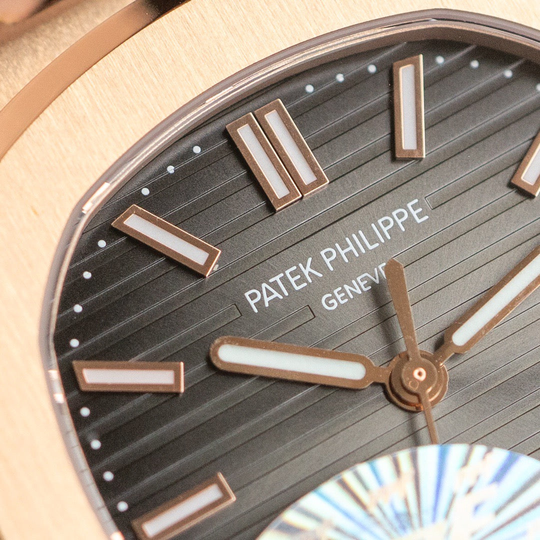 Pat*k Philippe - Upgraded V5 Nautilus Watch