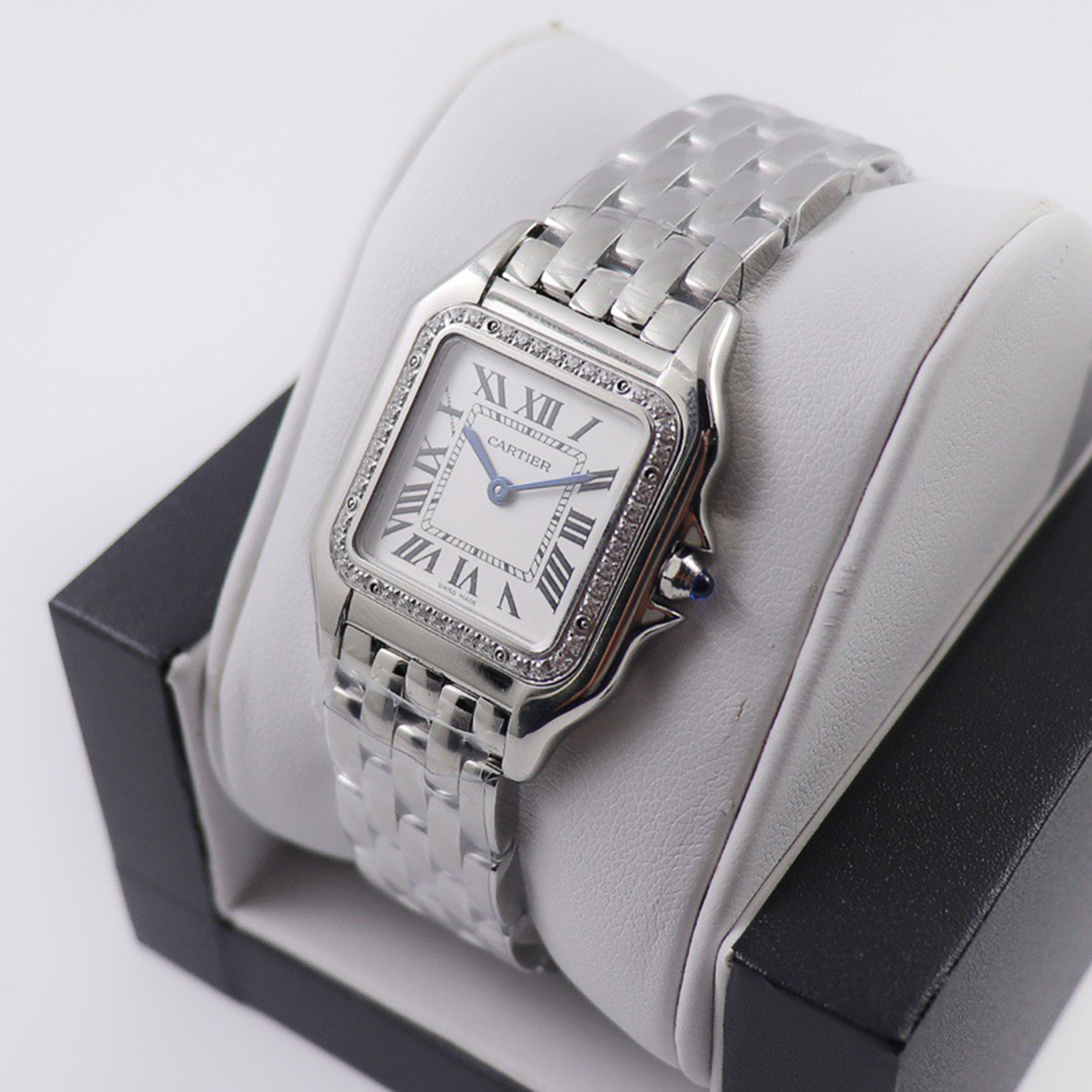 Carti*r Panthère Watch