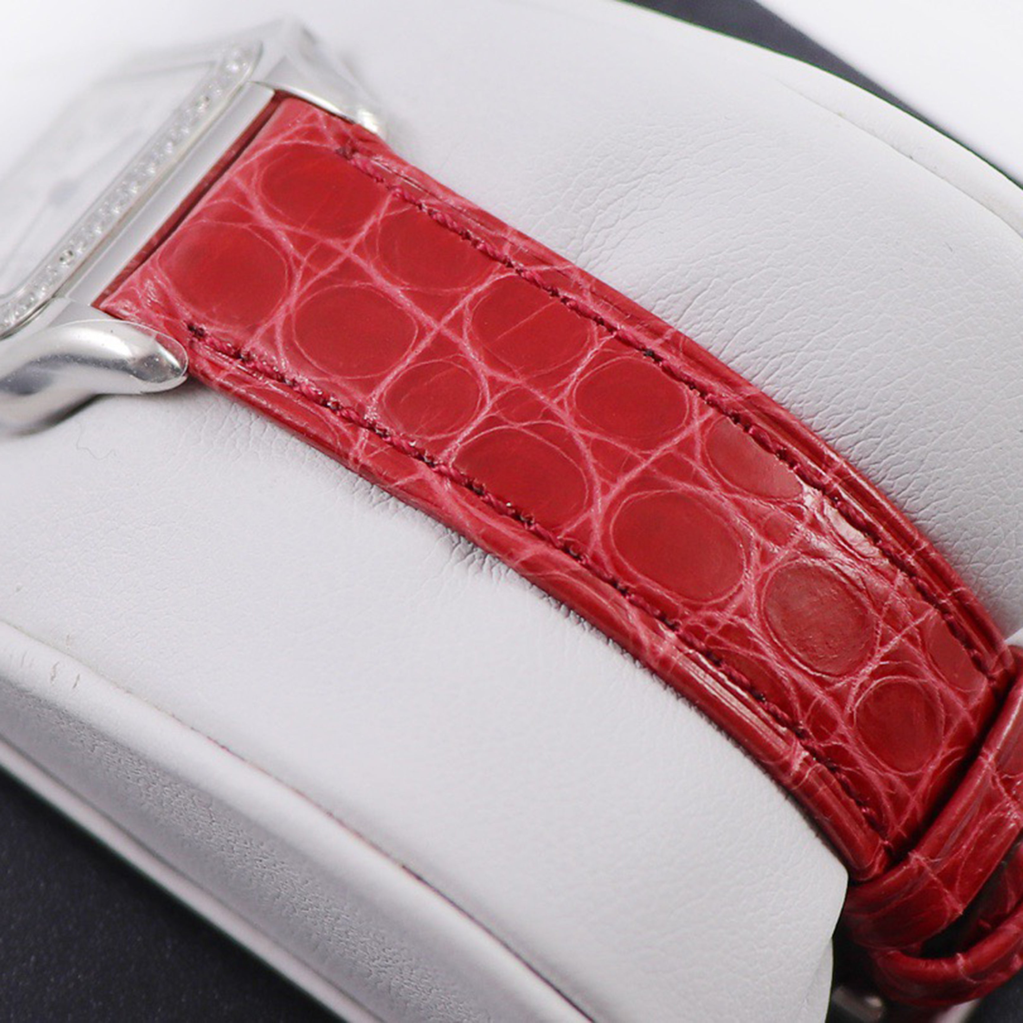 Carti*r Panthère Watch