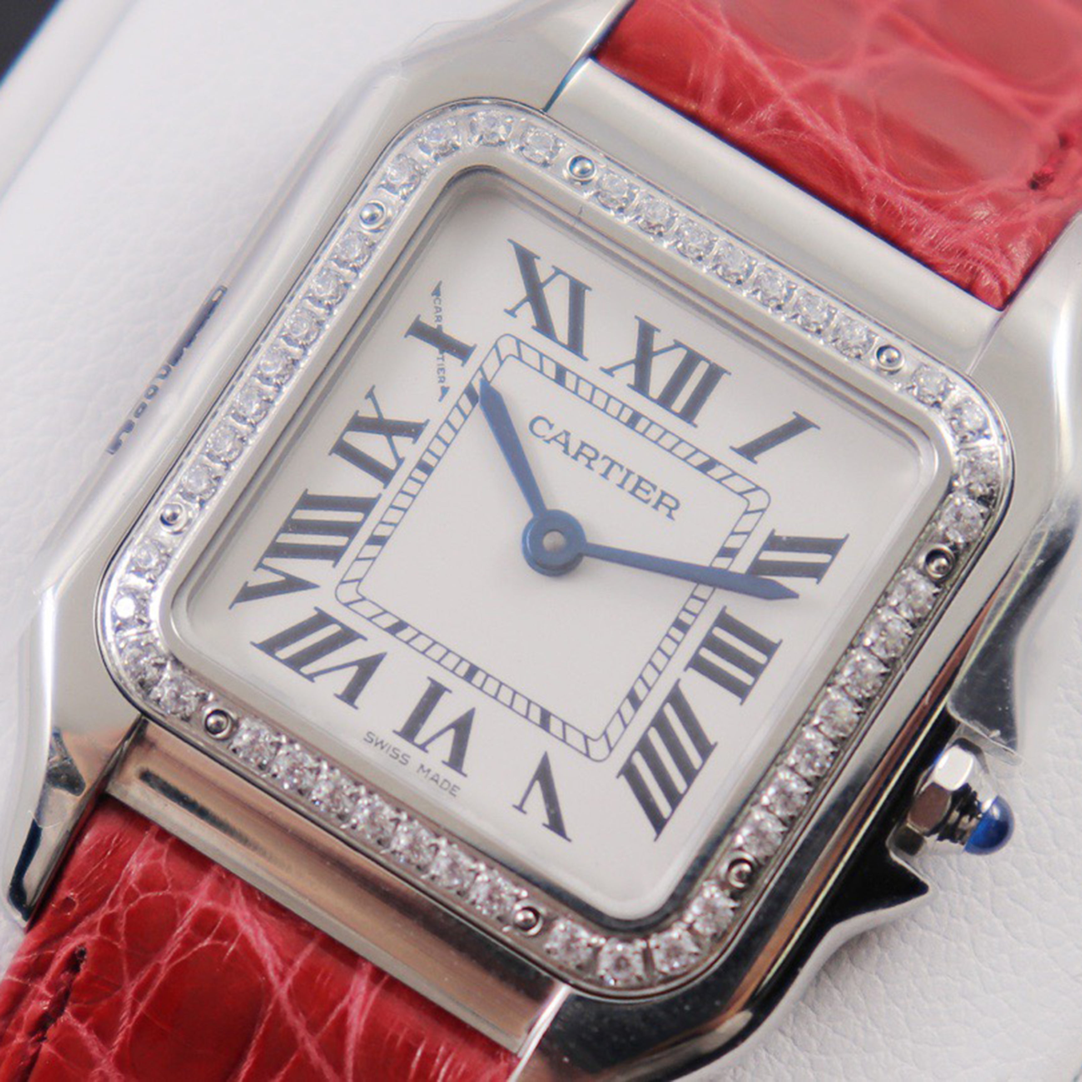 Carti*r Panthère Watch