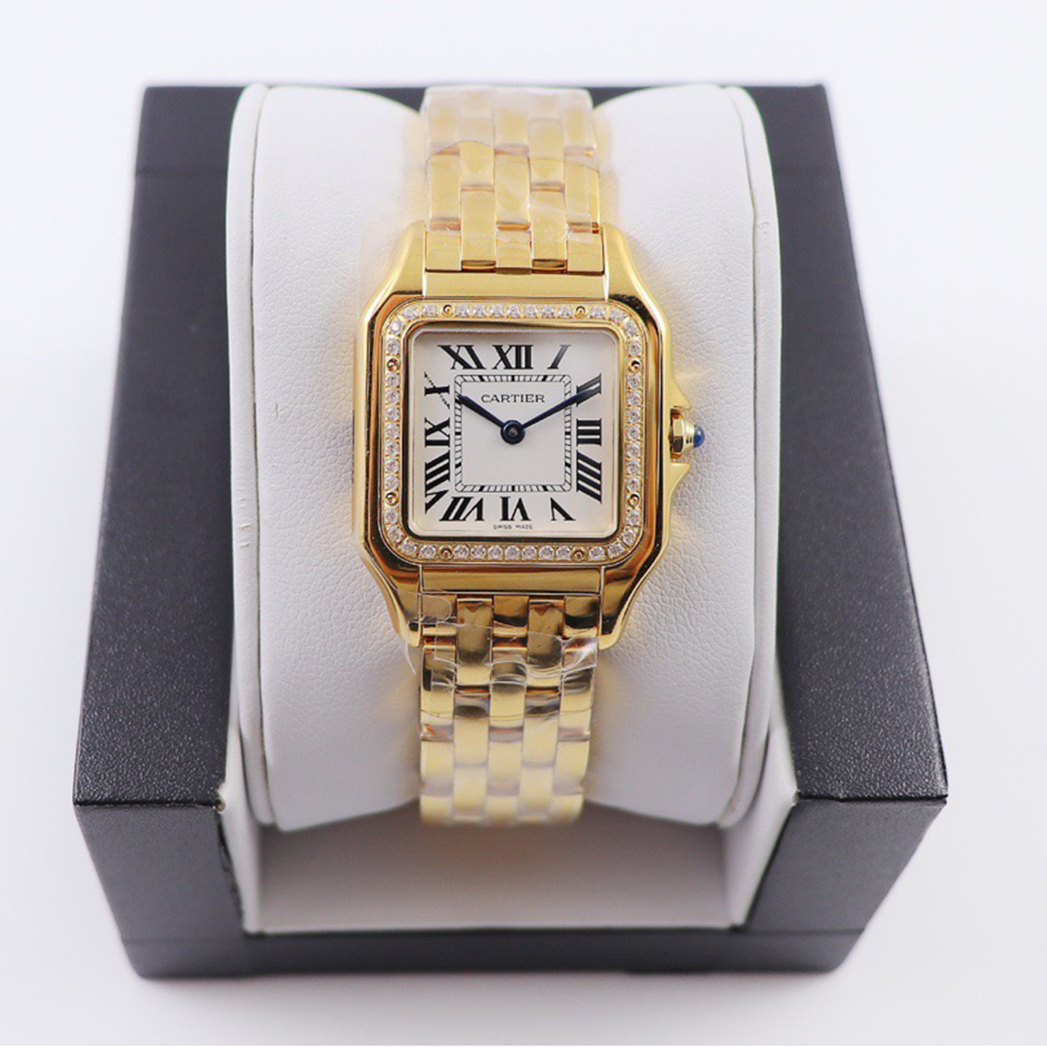 Carti*r Panthère Watch