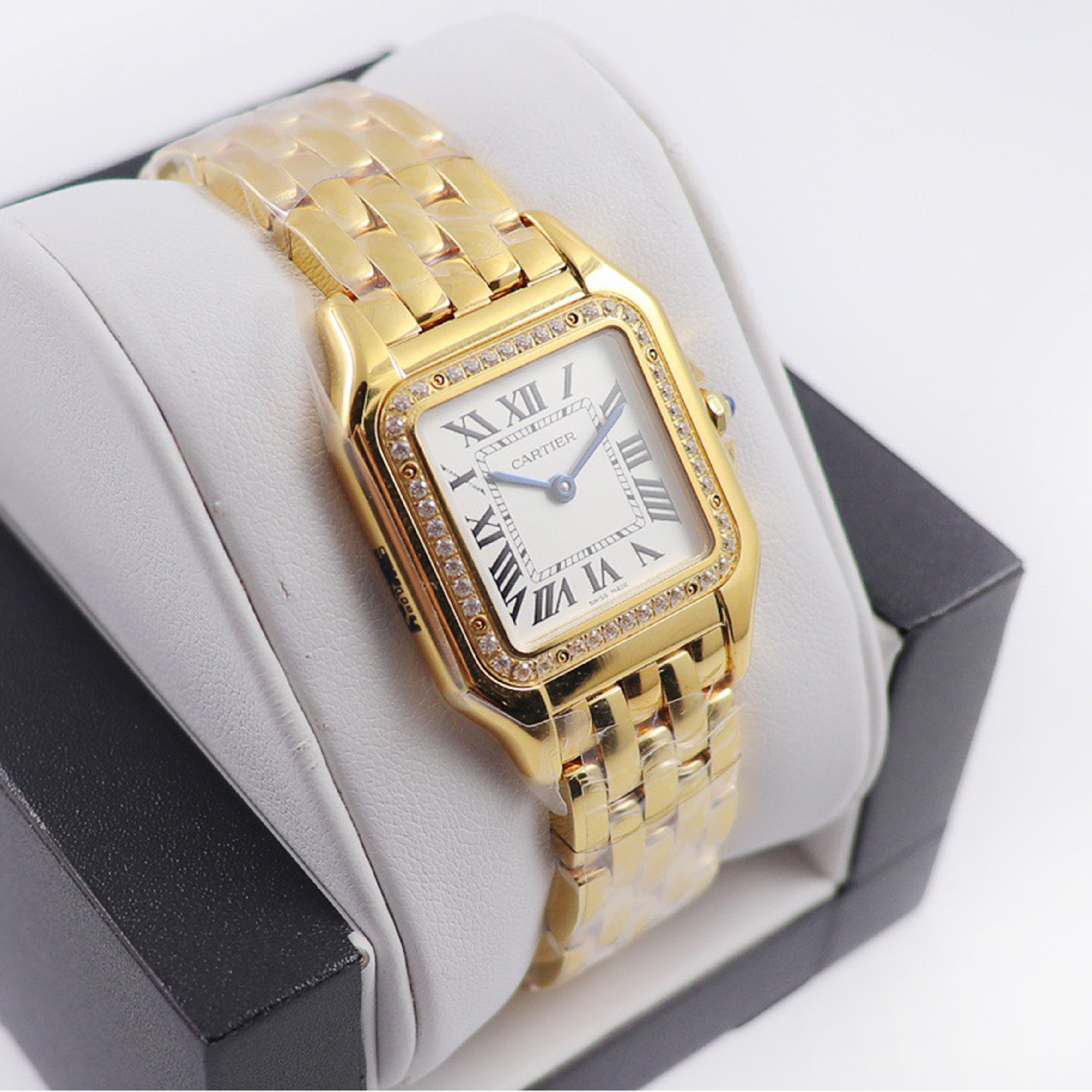 Carti*r Panthère Watch