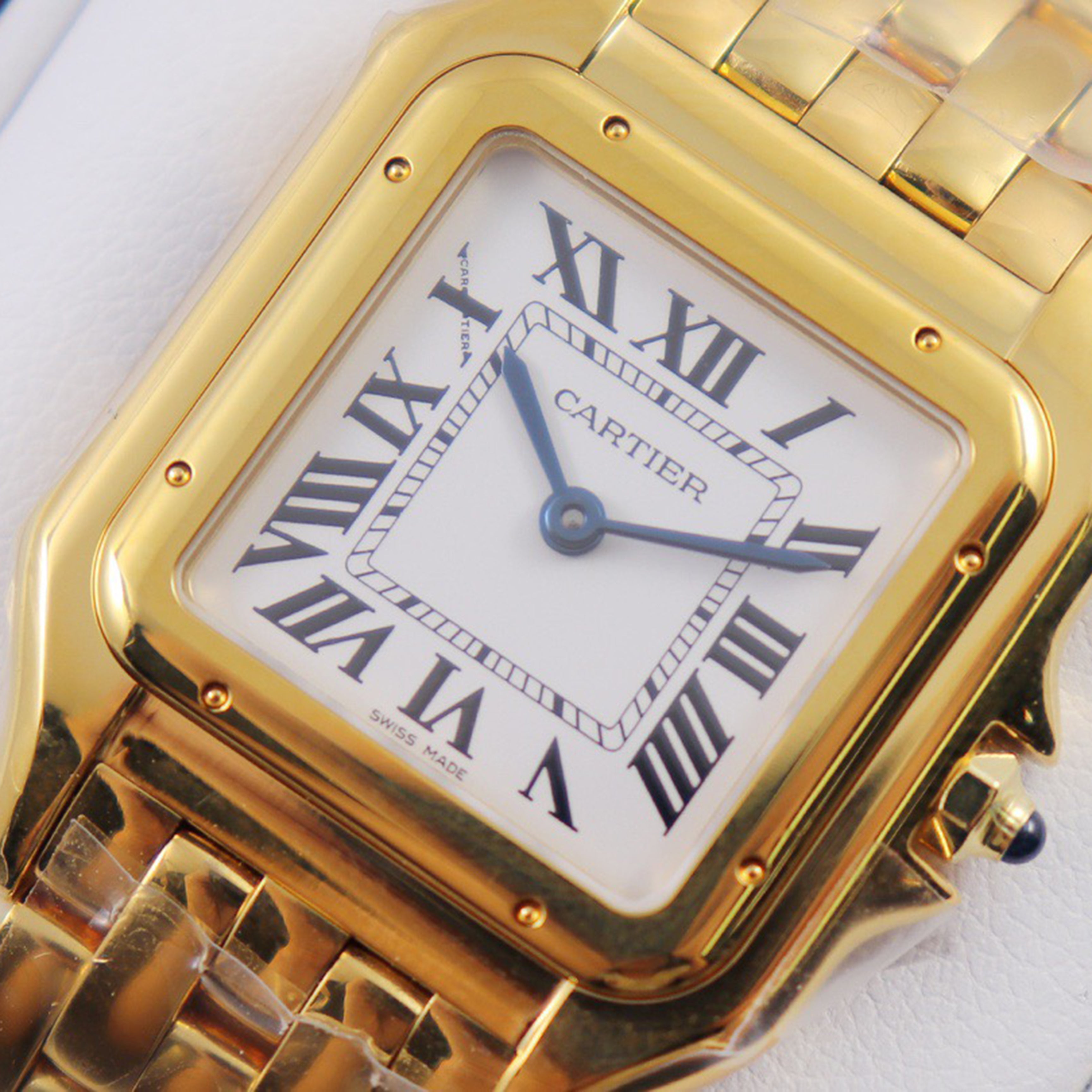 Carti*r Panthère Watch