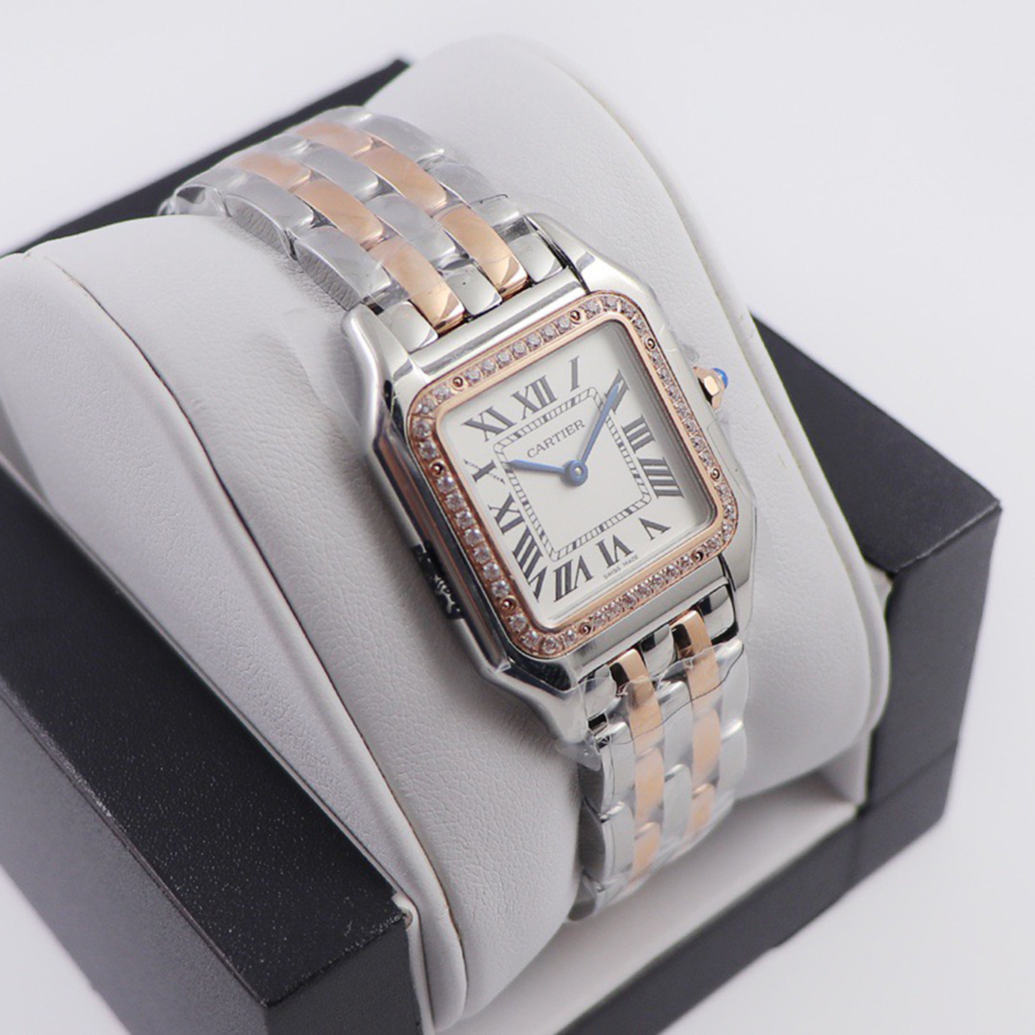 Carti*r Panthère Watch