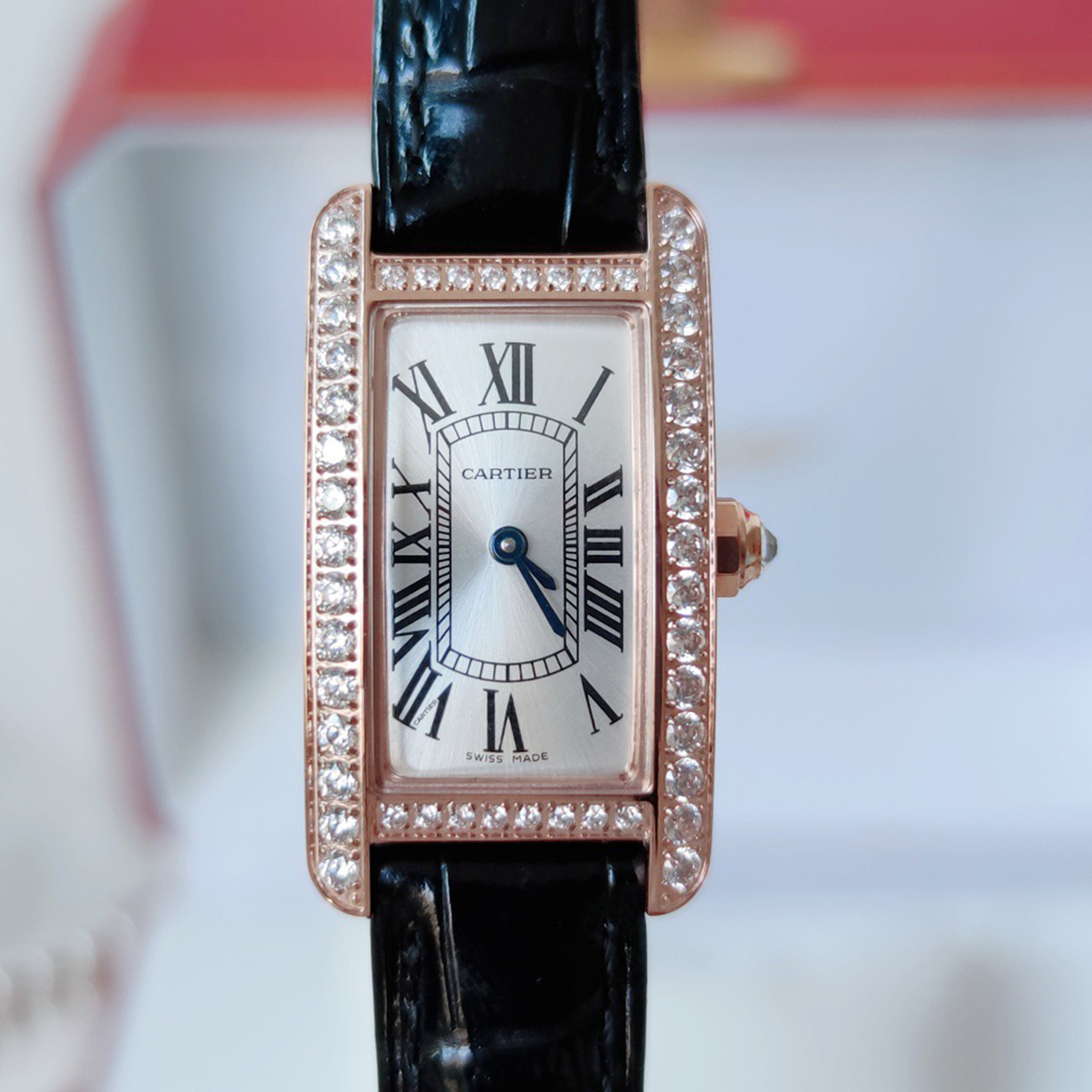 Carti*r Tank Américaine Watch, Small Size