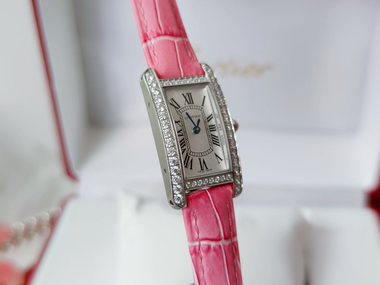 Carti*r Tank Américaine Watch, Small Size