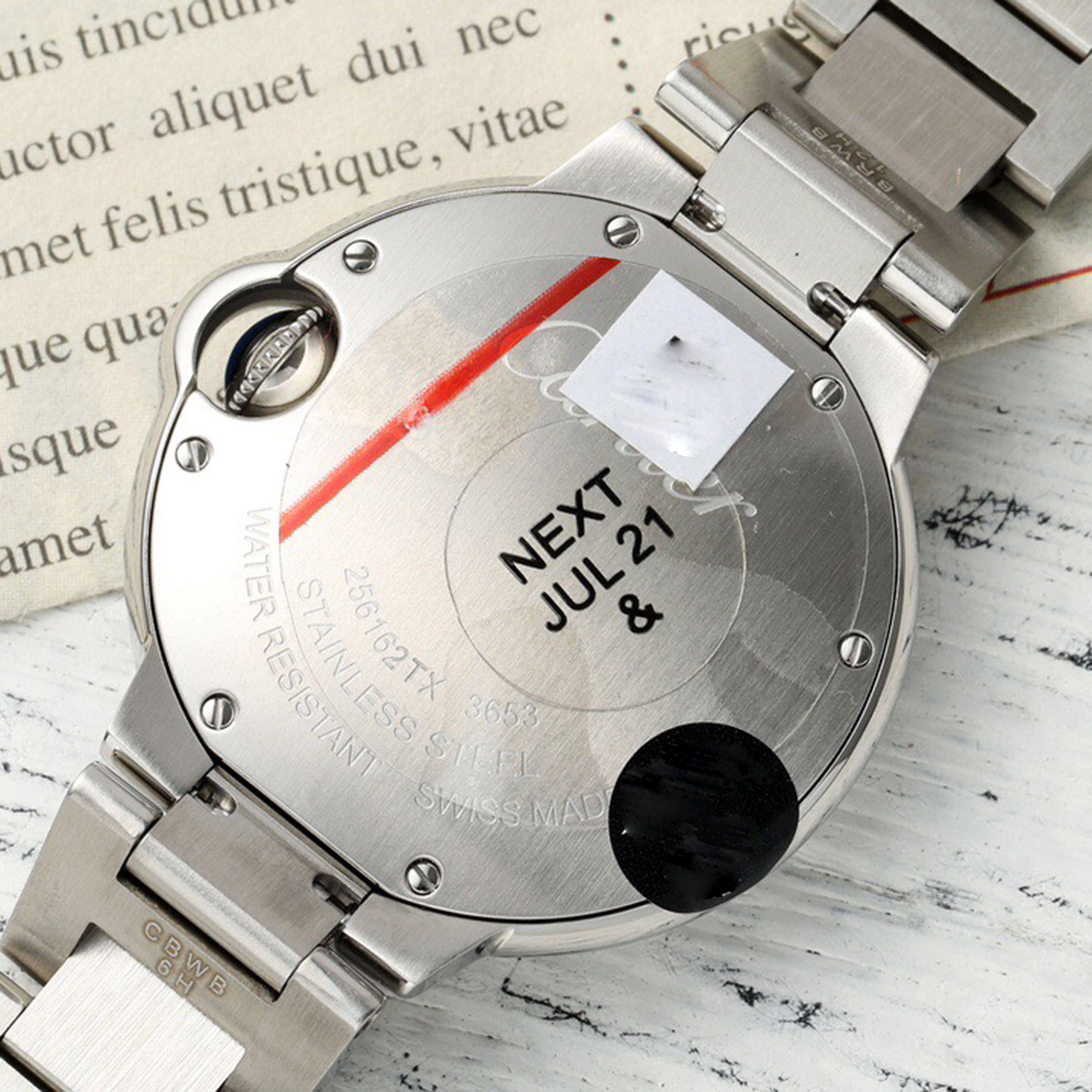 Carti*r 33mm Ballon Bleu Collection Watch