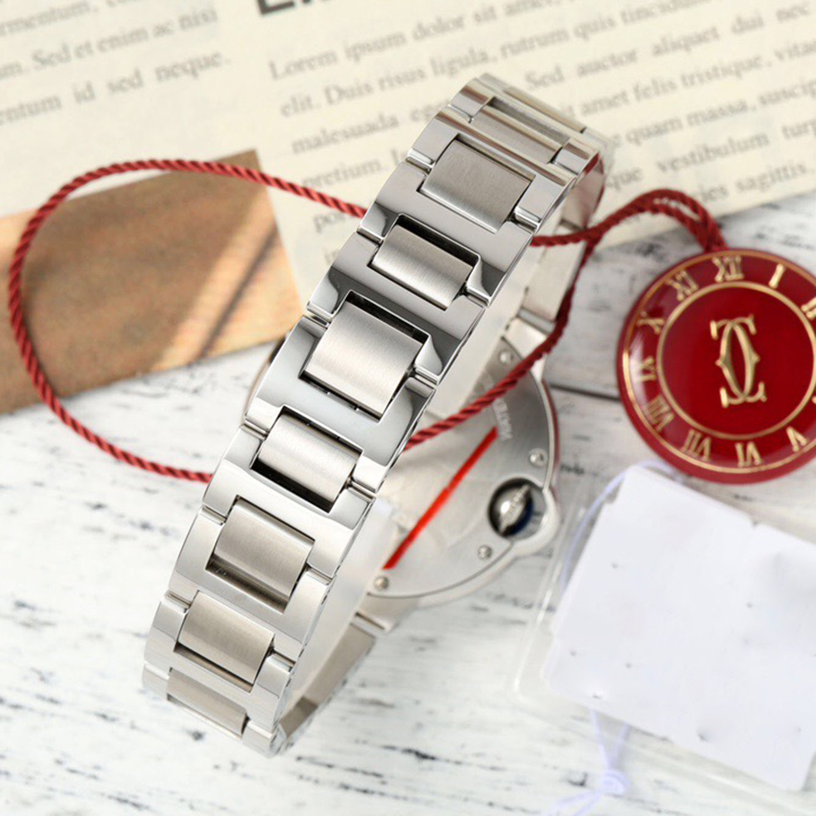 Carti*r 33mm Ballon Bleu Collection Watch