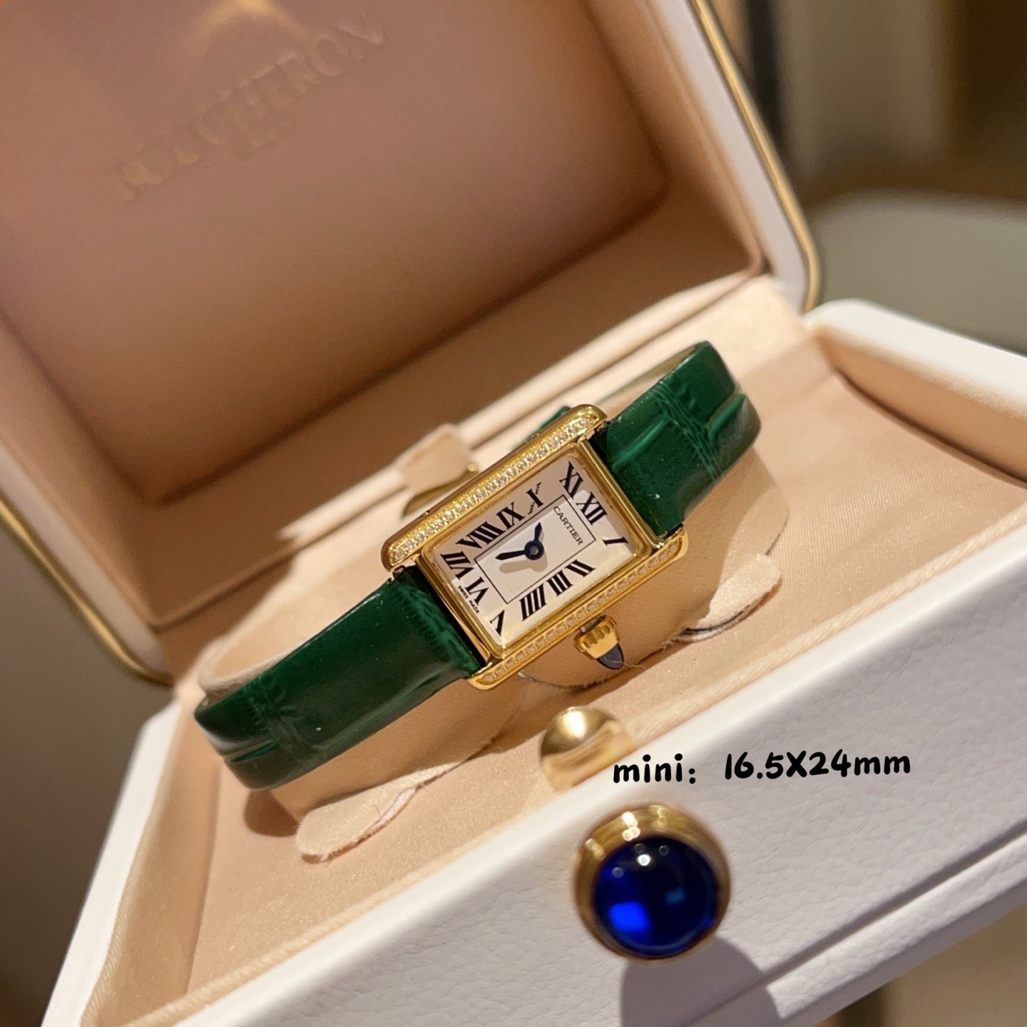 Carti*r - New Mini Tank Quartz Watch Collection