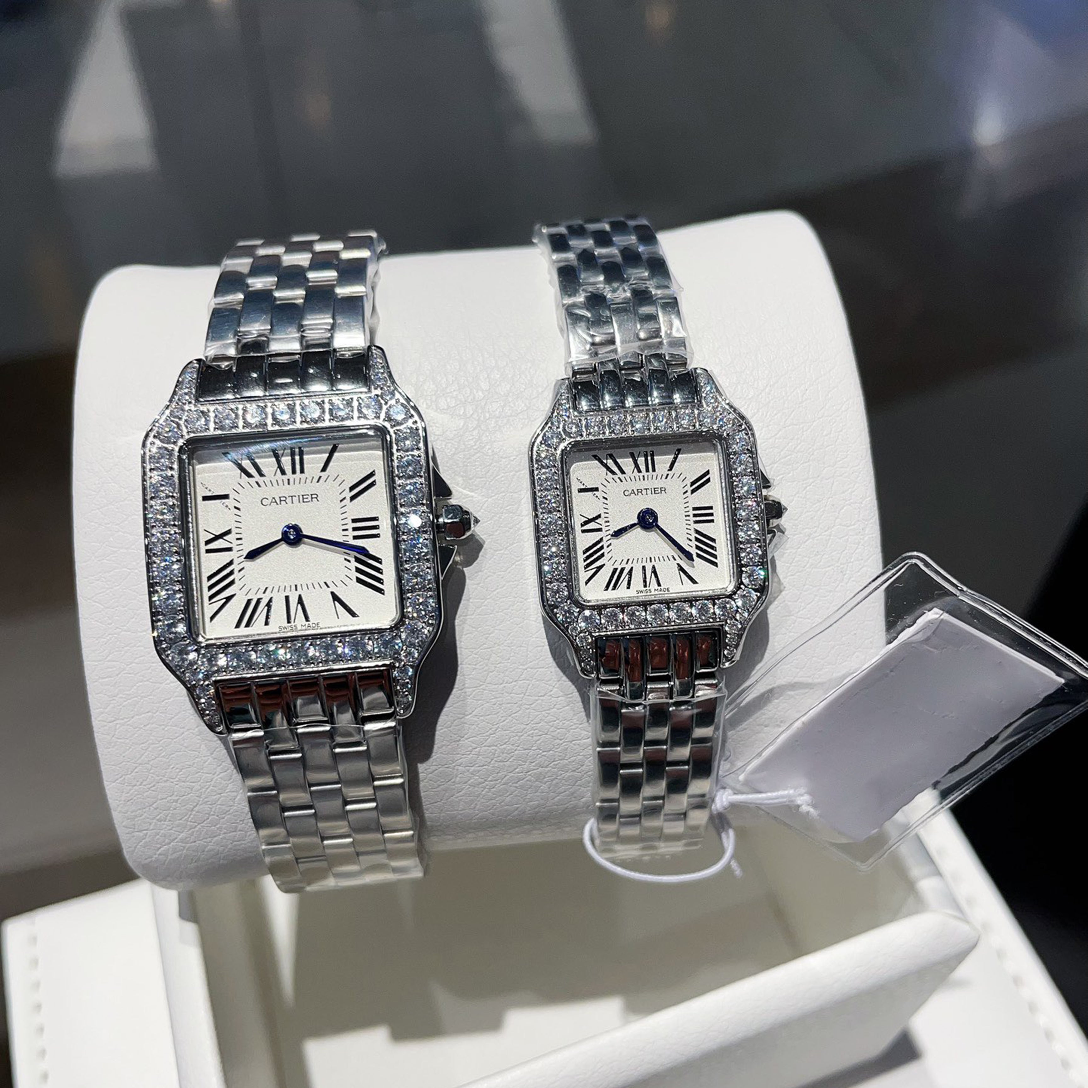 Carti*r Vintage Santos Collection