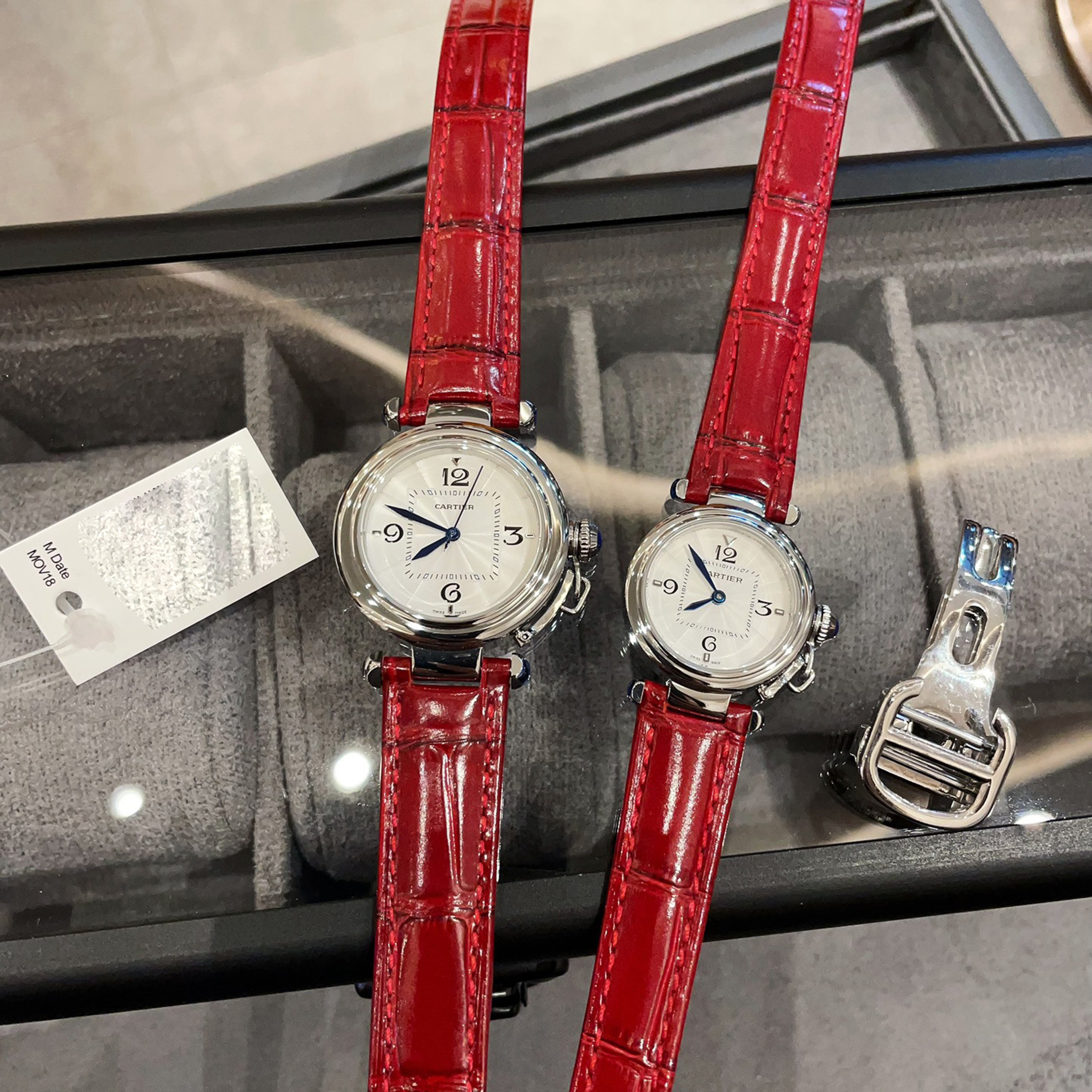 Carti*r Pasha Collection