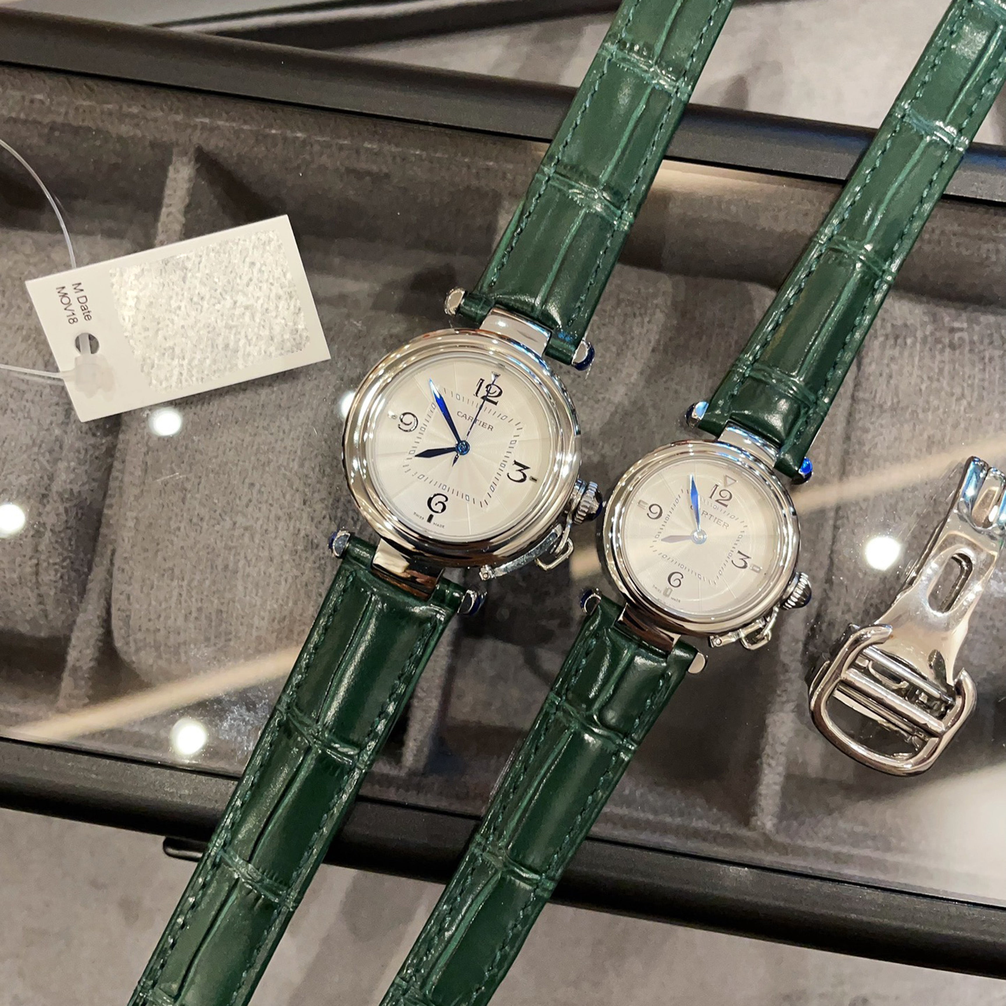 Carti*r Pasha Collection