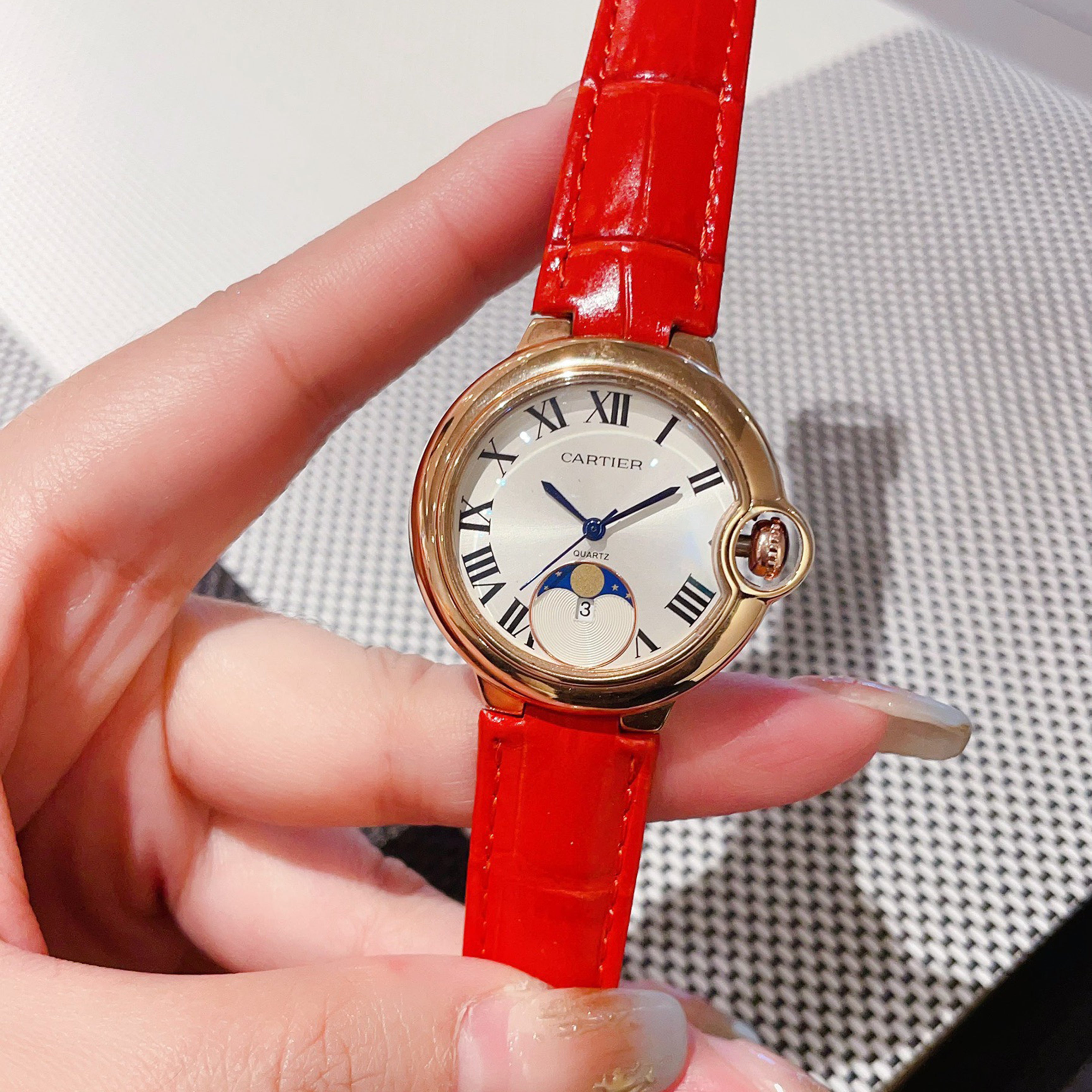 Carti*r Ballon Bleu Luxury Collection, Versatile 33mm Size