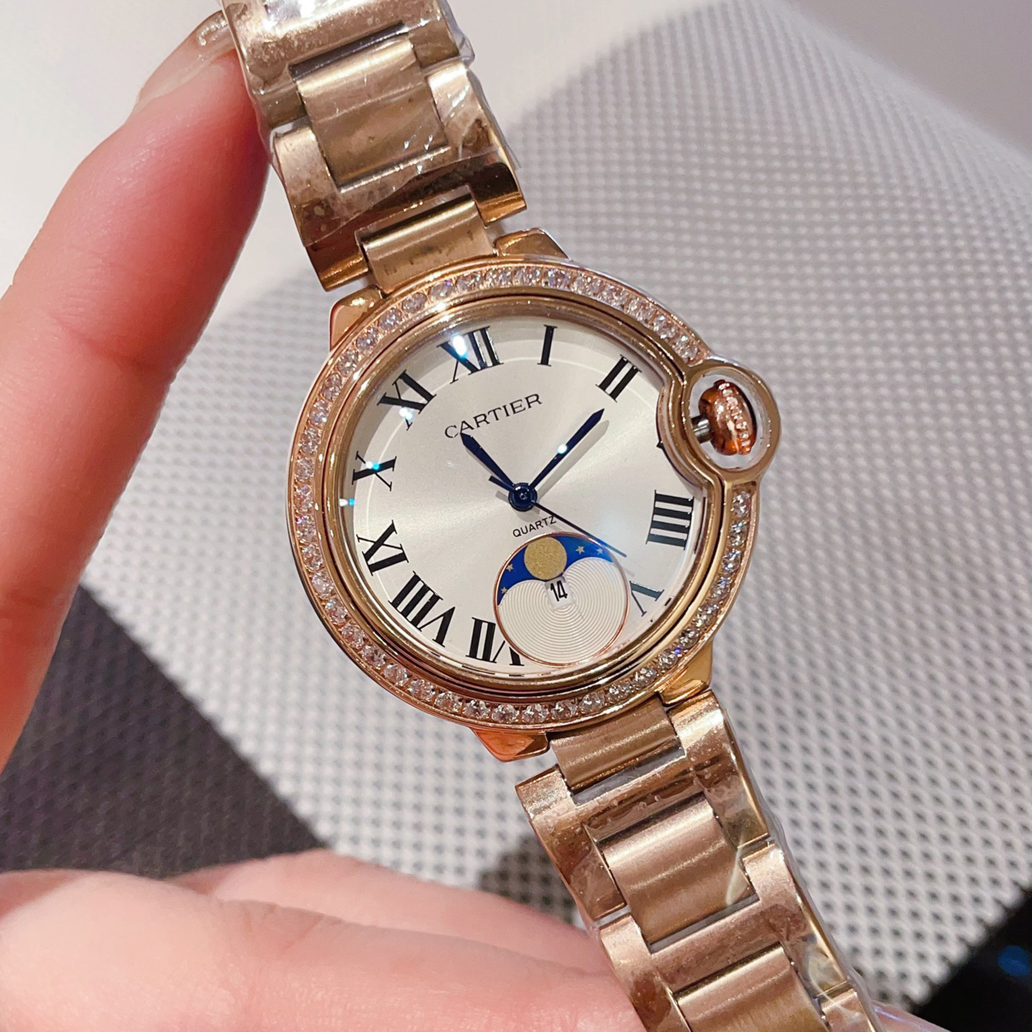 Carti*r Ballon Bleu Luxury Collection, Versatile 33mm Size