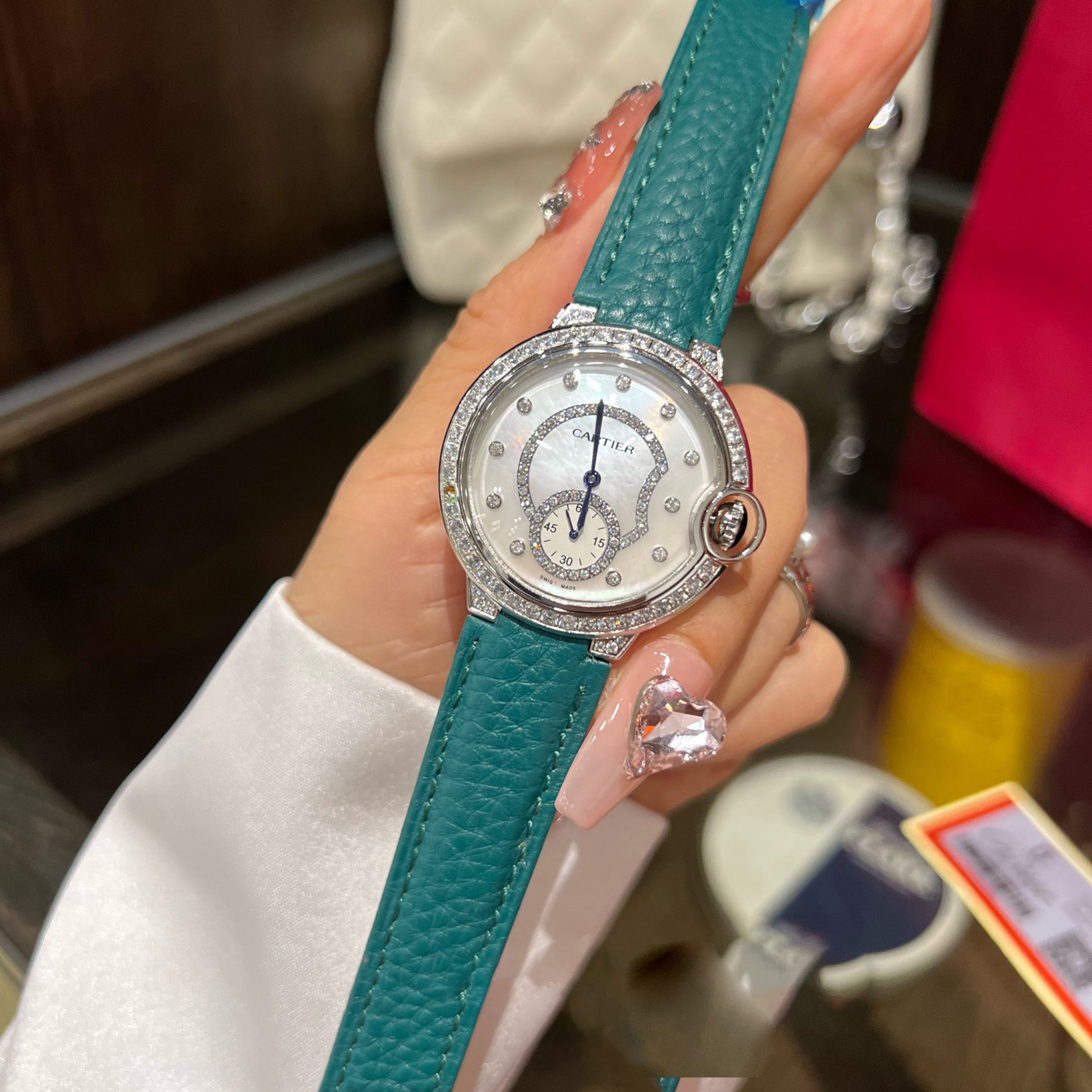 Carti*r Ballon Bleu Luxury Collection, Versatile 33mm Size