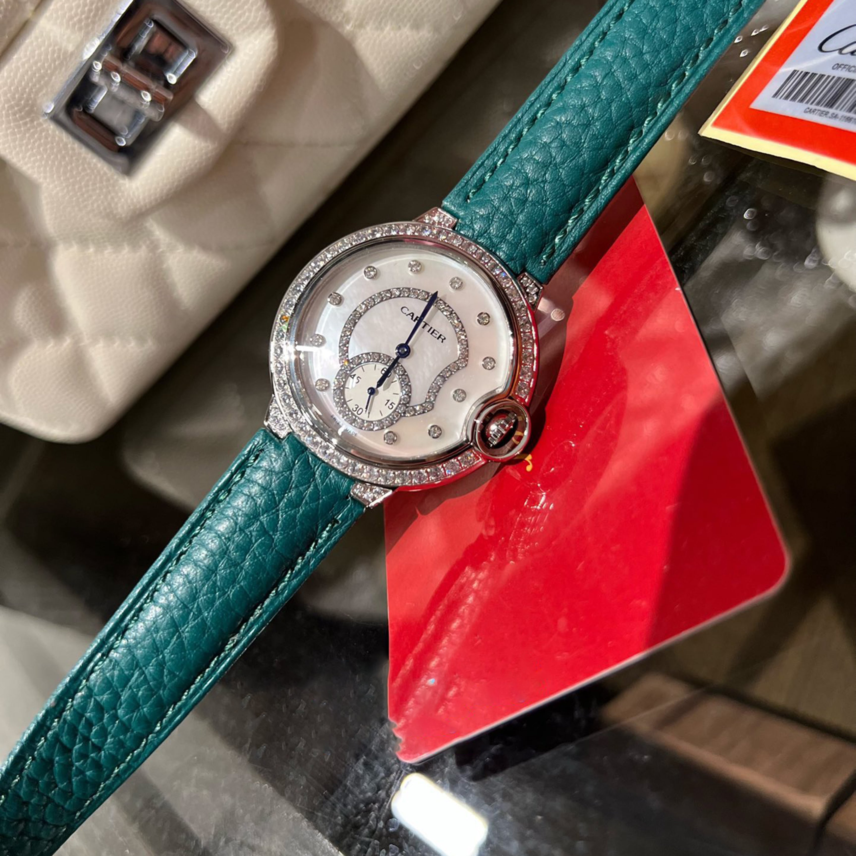 Carti*r Ballon Bleu Luxury Collection, Versatile 33mm Size