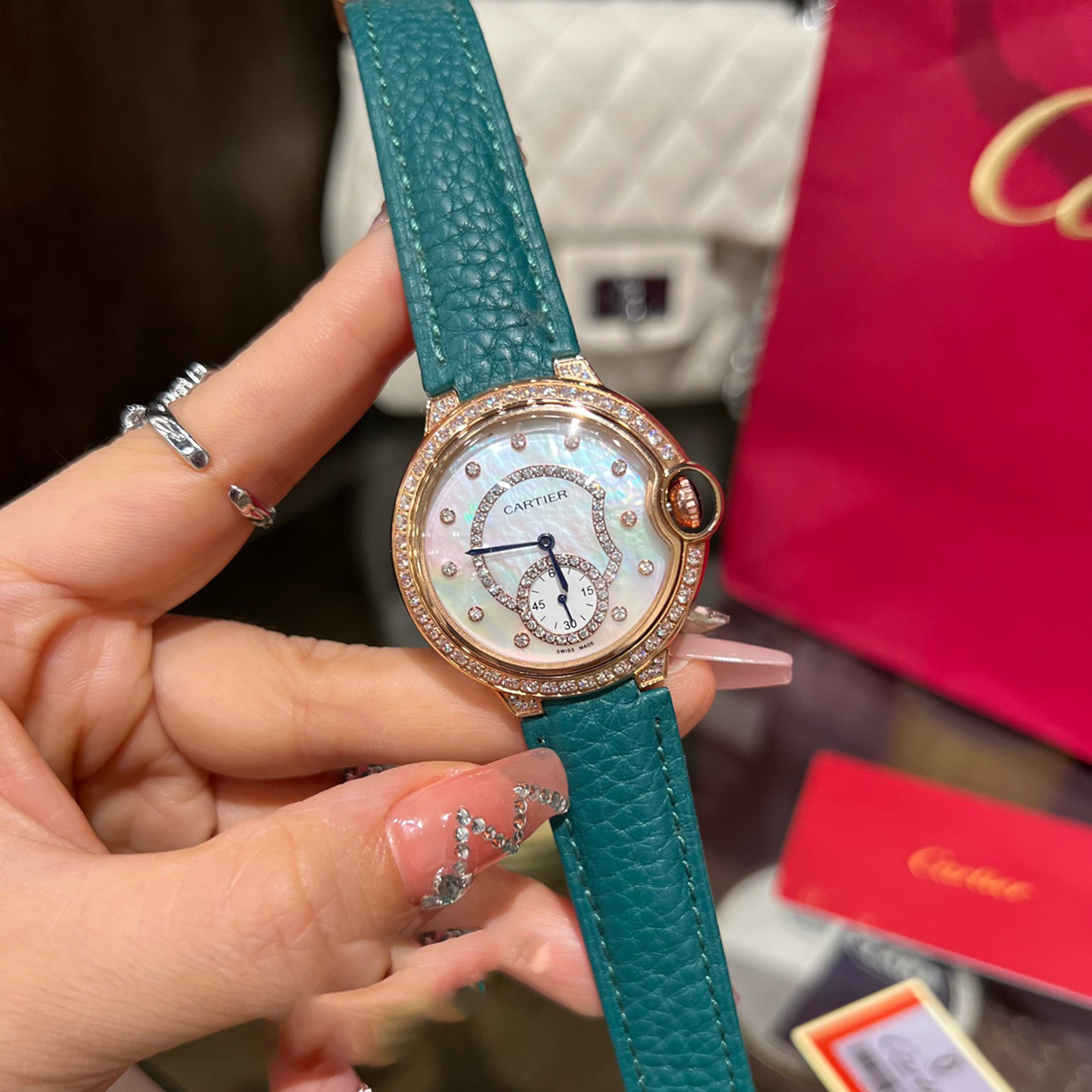 Carti*r Ballon Bleu Luxury Collection, Versatile 33mm Size