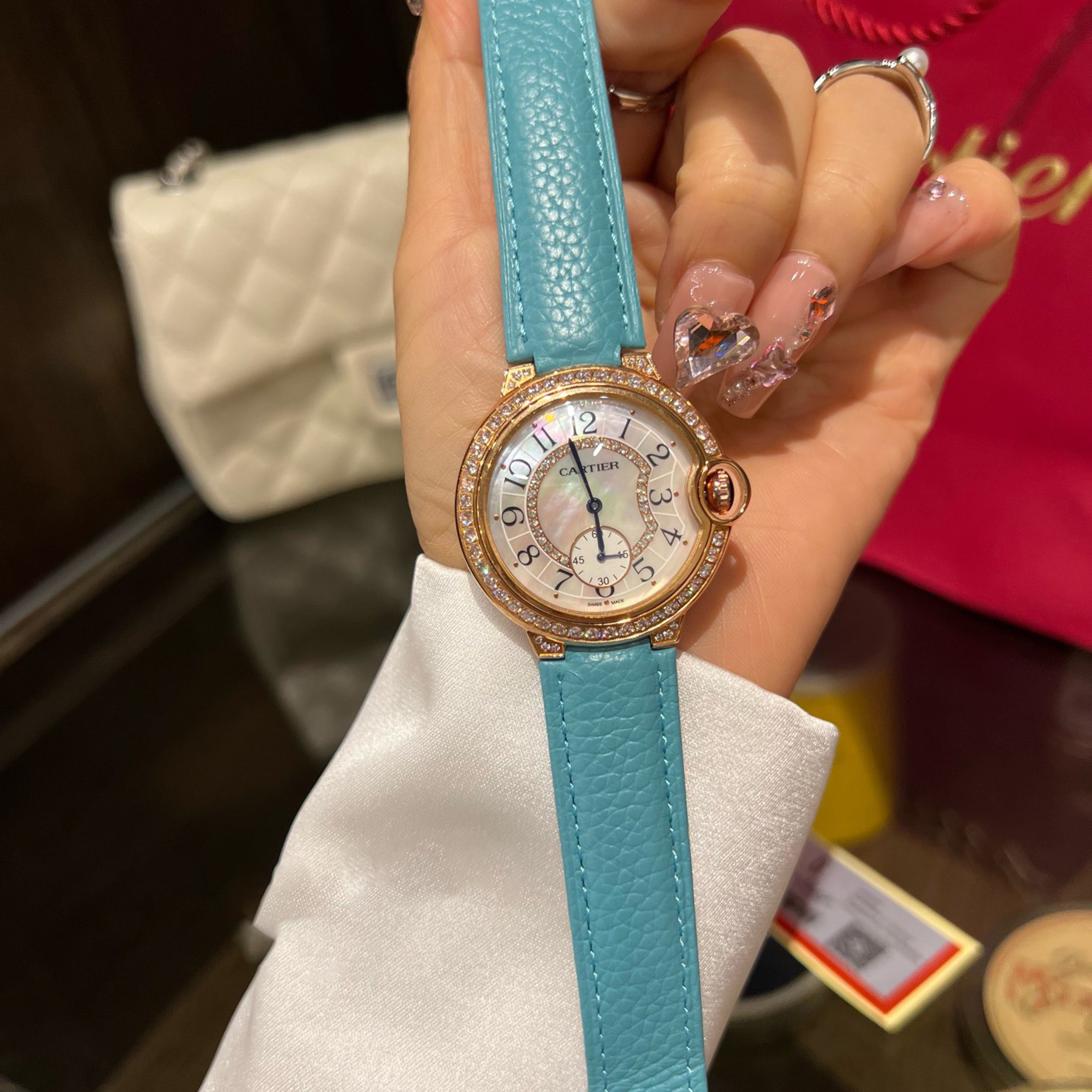 Carti*r Ballon Bleu Luxury Collection, Versatile 33mm Size