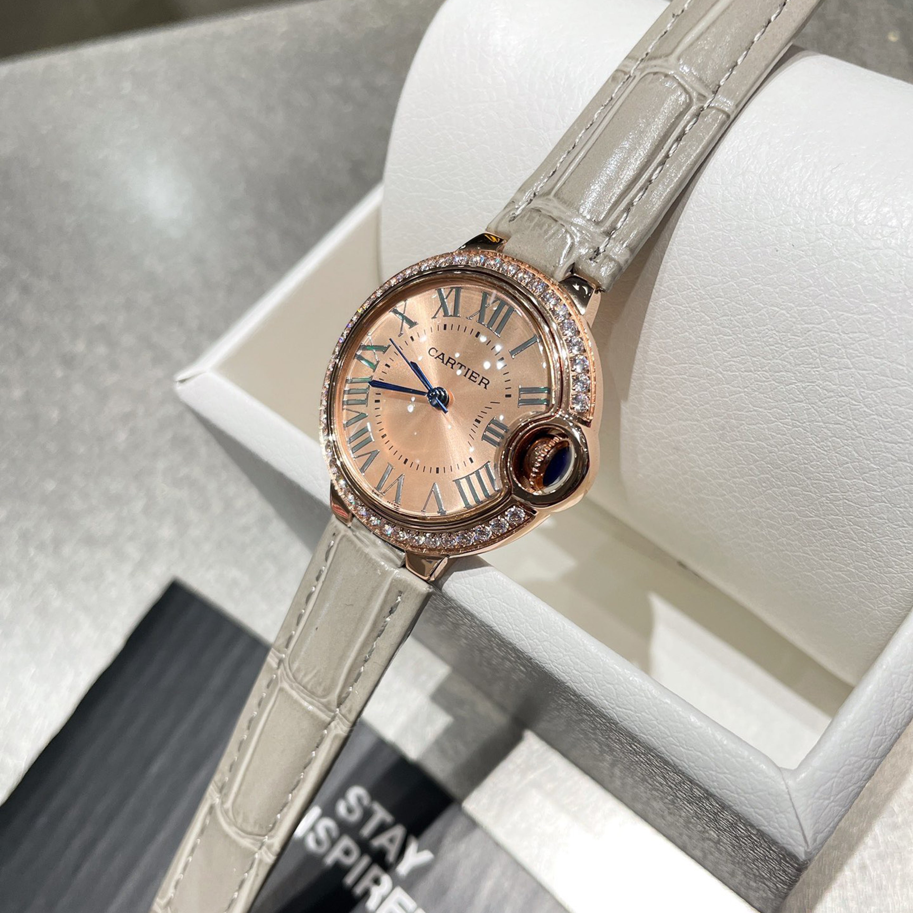 Carti*r Ballon Bleu Luxury Collection, Versatile 33mm Size