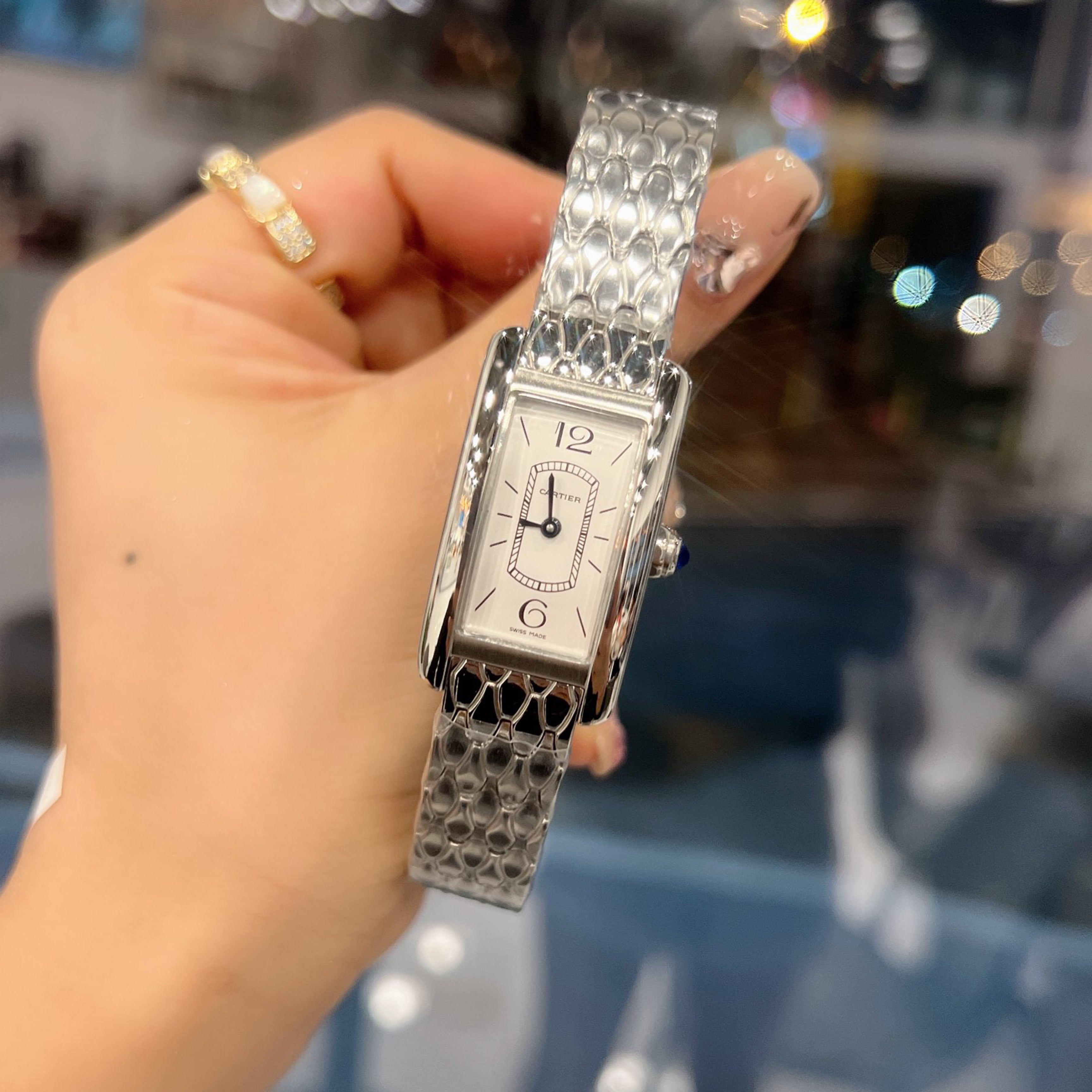 Carti*r Tank Américaine Watch, Small Size