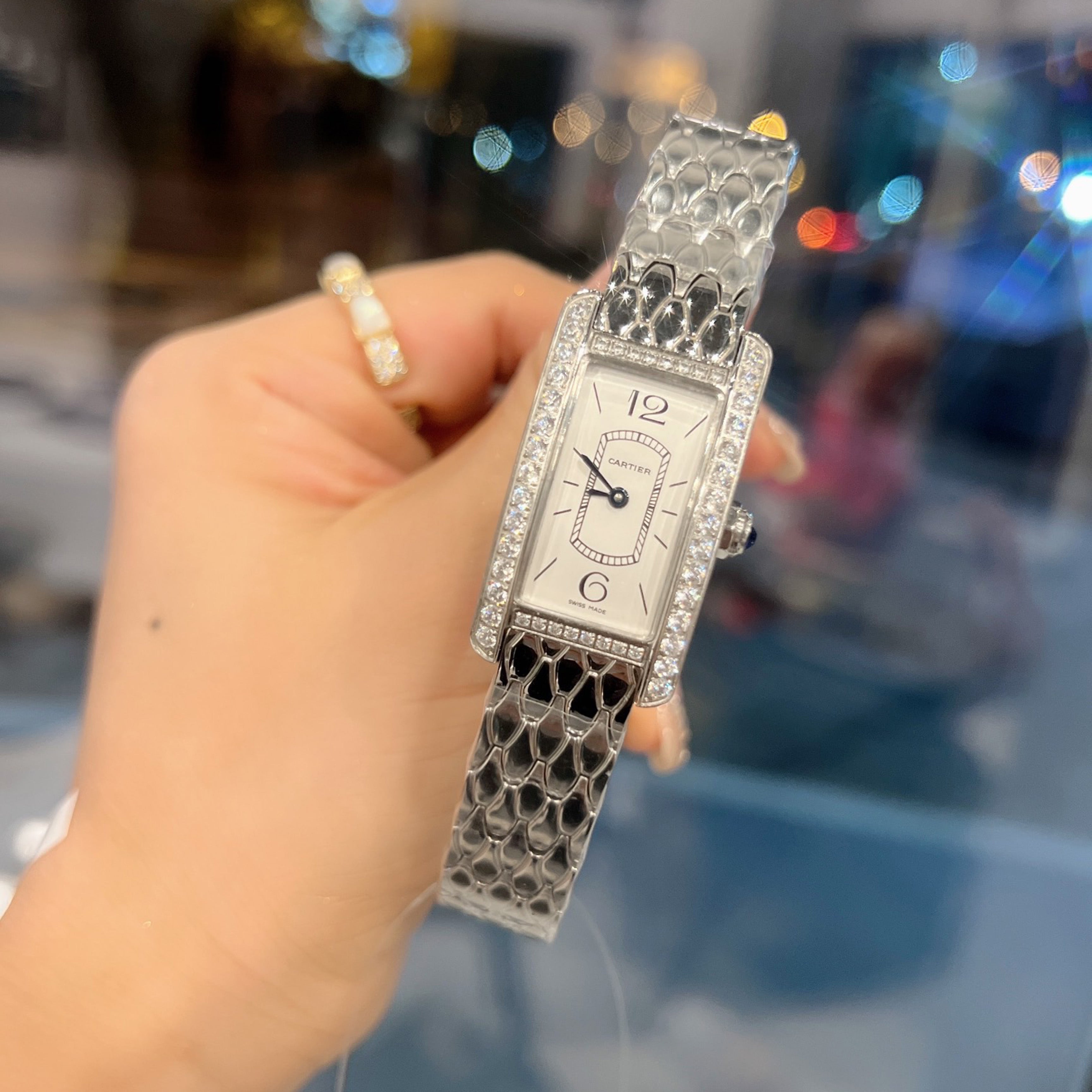 Carti*r Tank Américaine Watch, Small Size