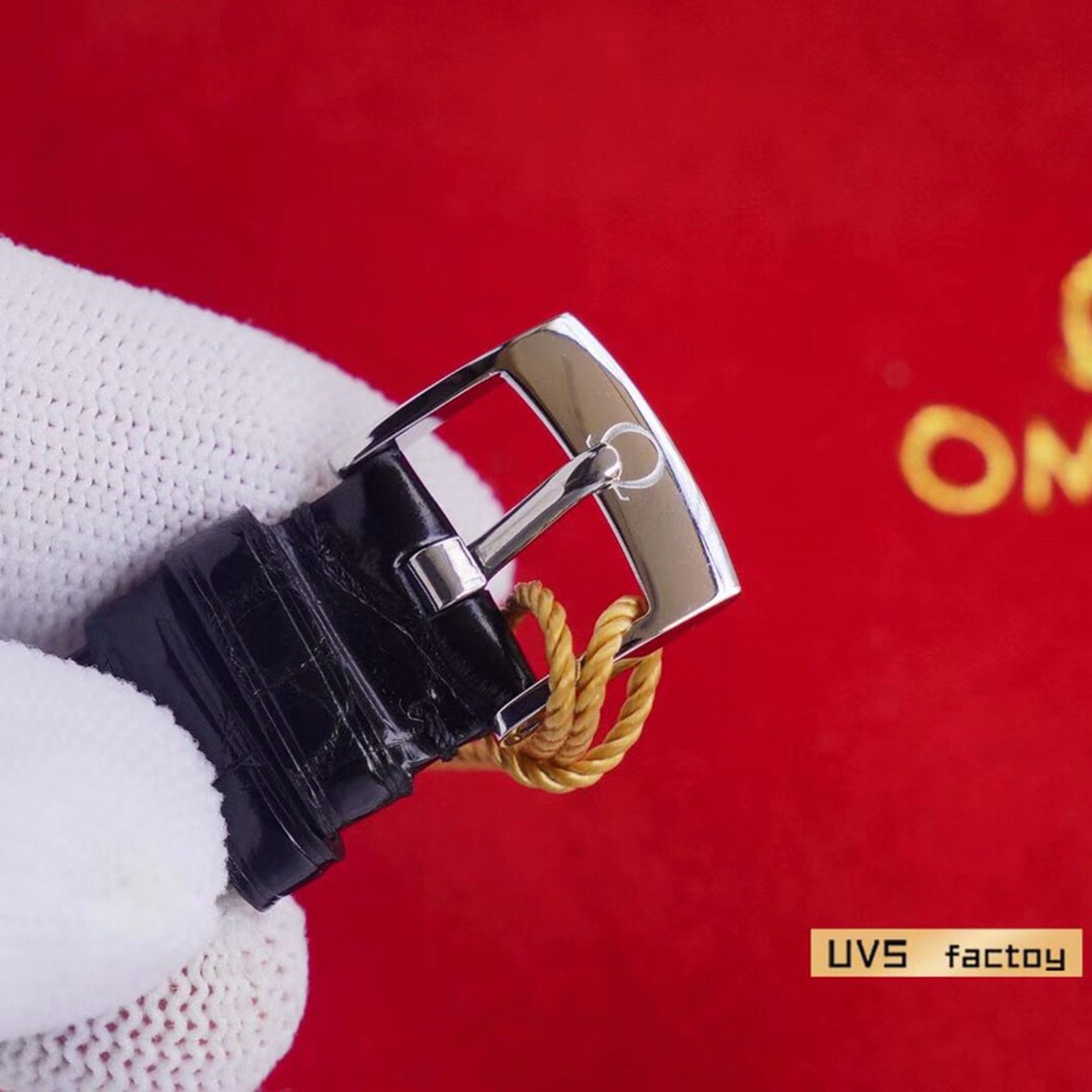 Omeg*- De Ville Collection, New Teddy Bear Limited Edition 32.7MM