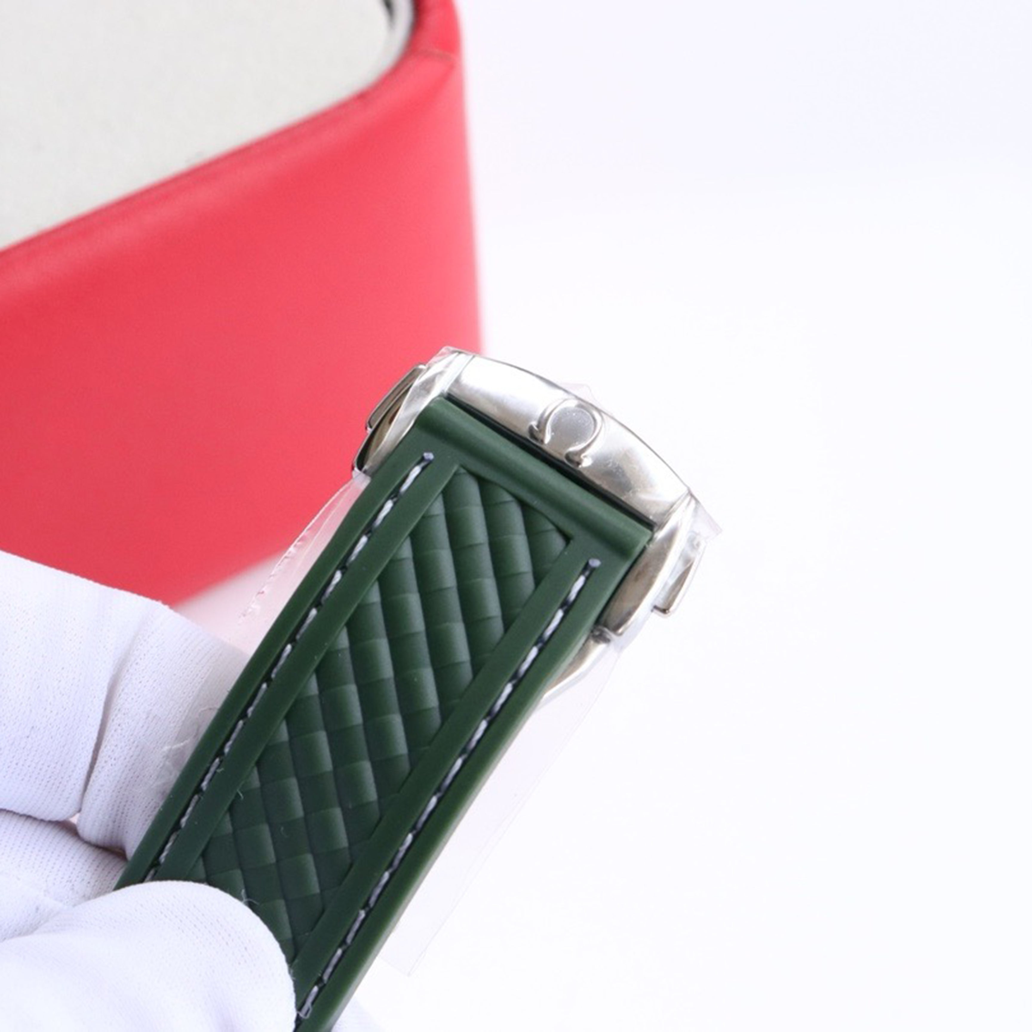 Omeg*- Seamaster Aqua Terra 150M Watch