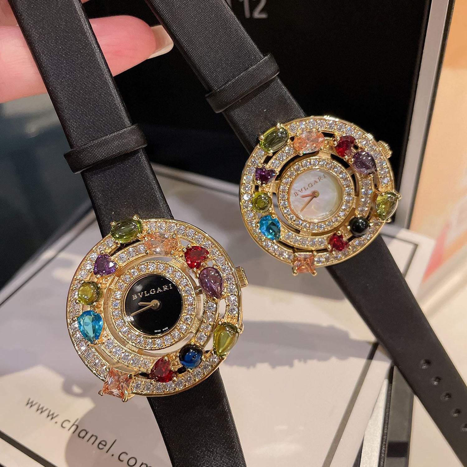 Bvlga*i - Luxury Jewelry Collection Exquisite Timepiece